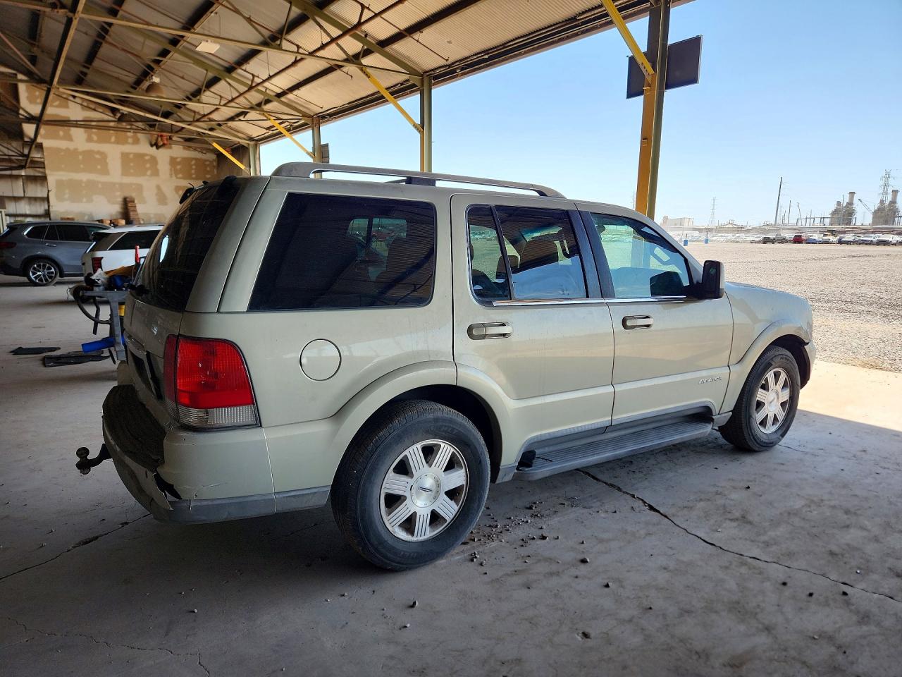 2003 Lincoln Aviator Silver vin: 5LMEU68H03ZJ13432