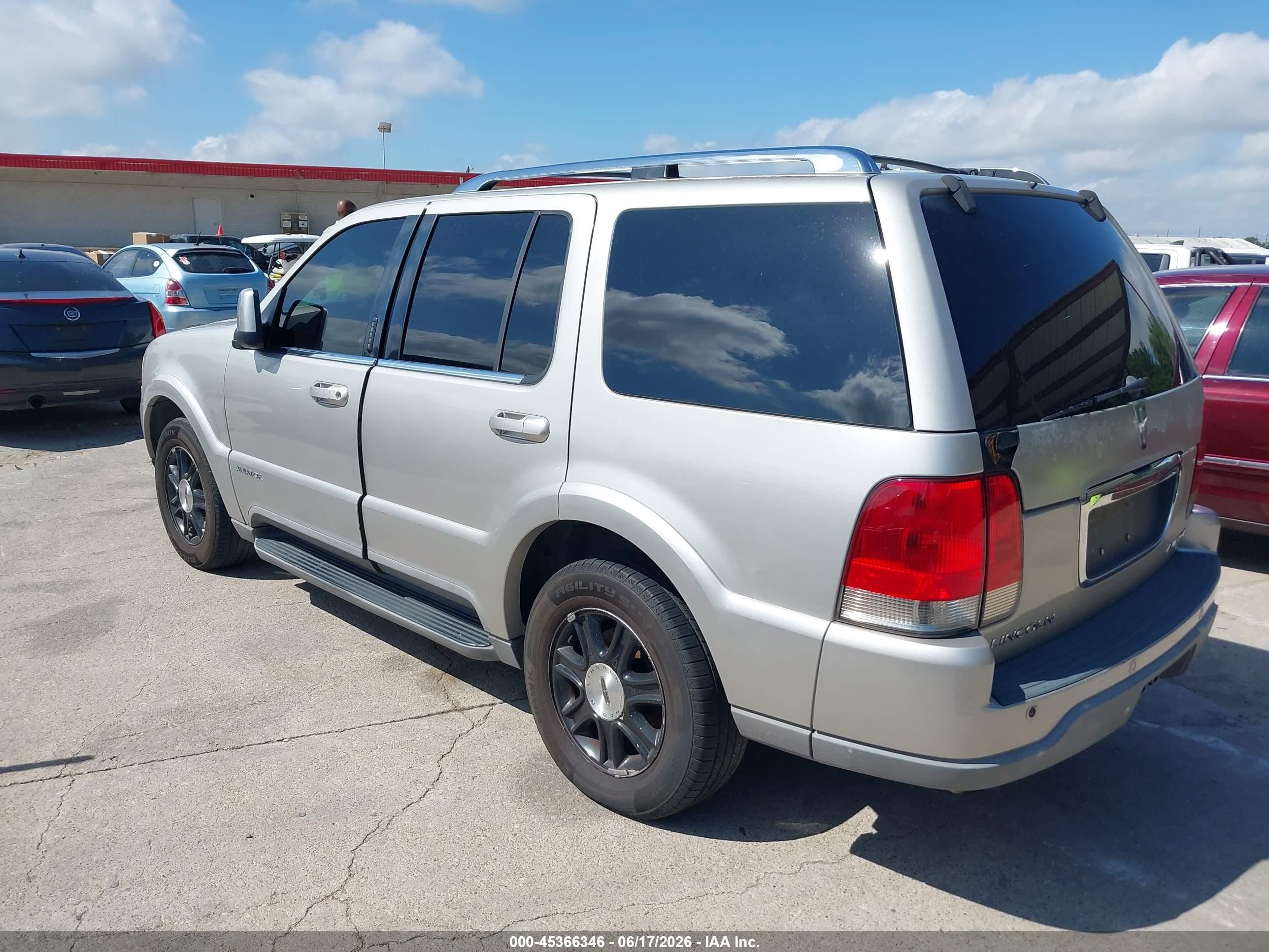 2004 Lincoln Aviator   Beige vin: 5LMEU68H14ZJ49874