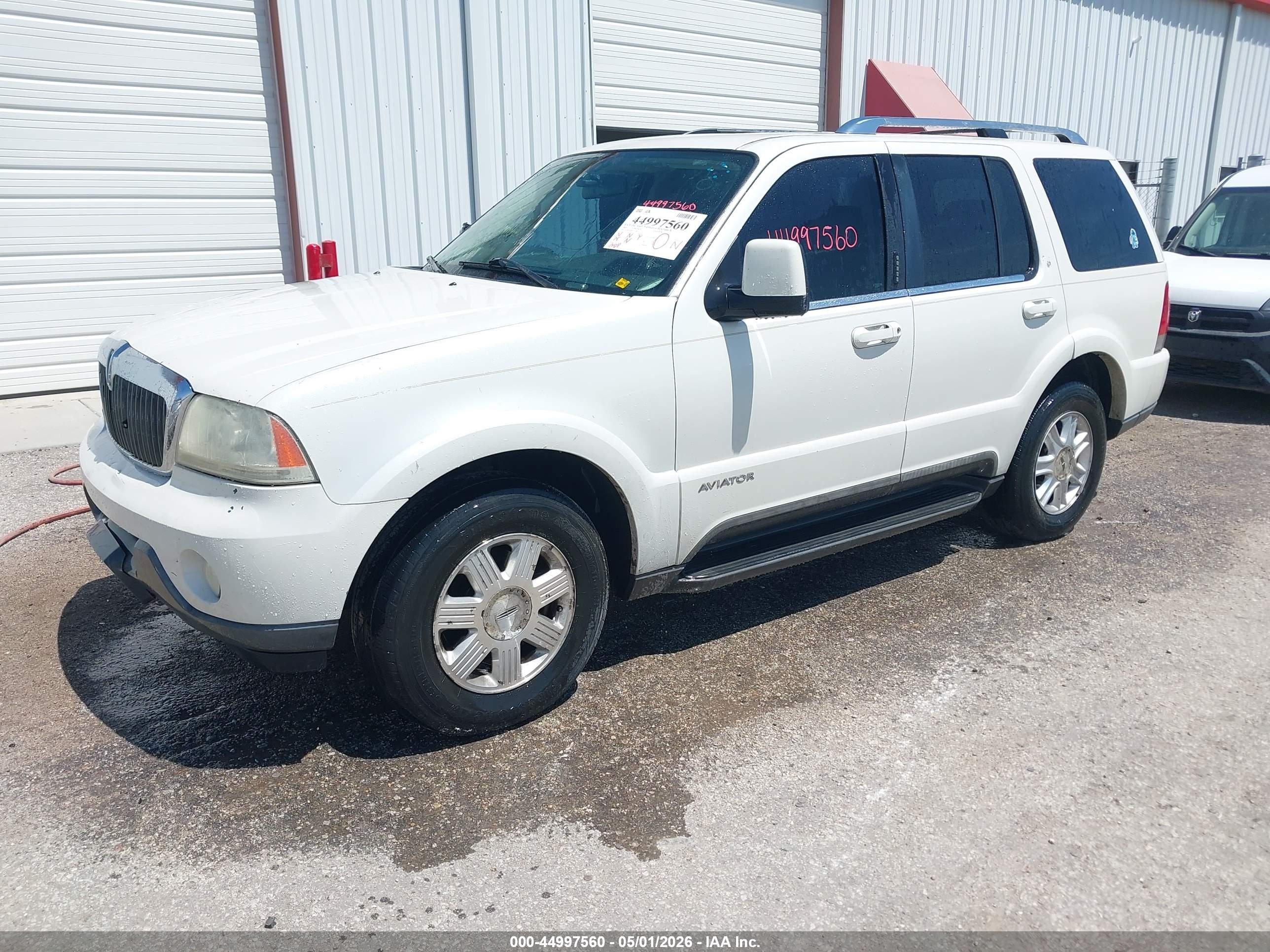 2003 Lincoln Aviator   White vin: 5LMEU68H53ZJ48712