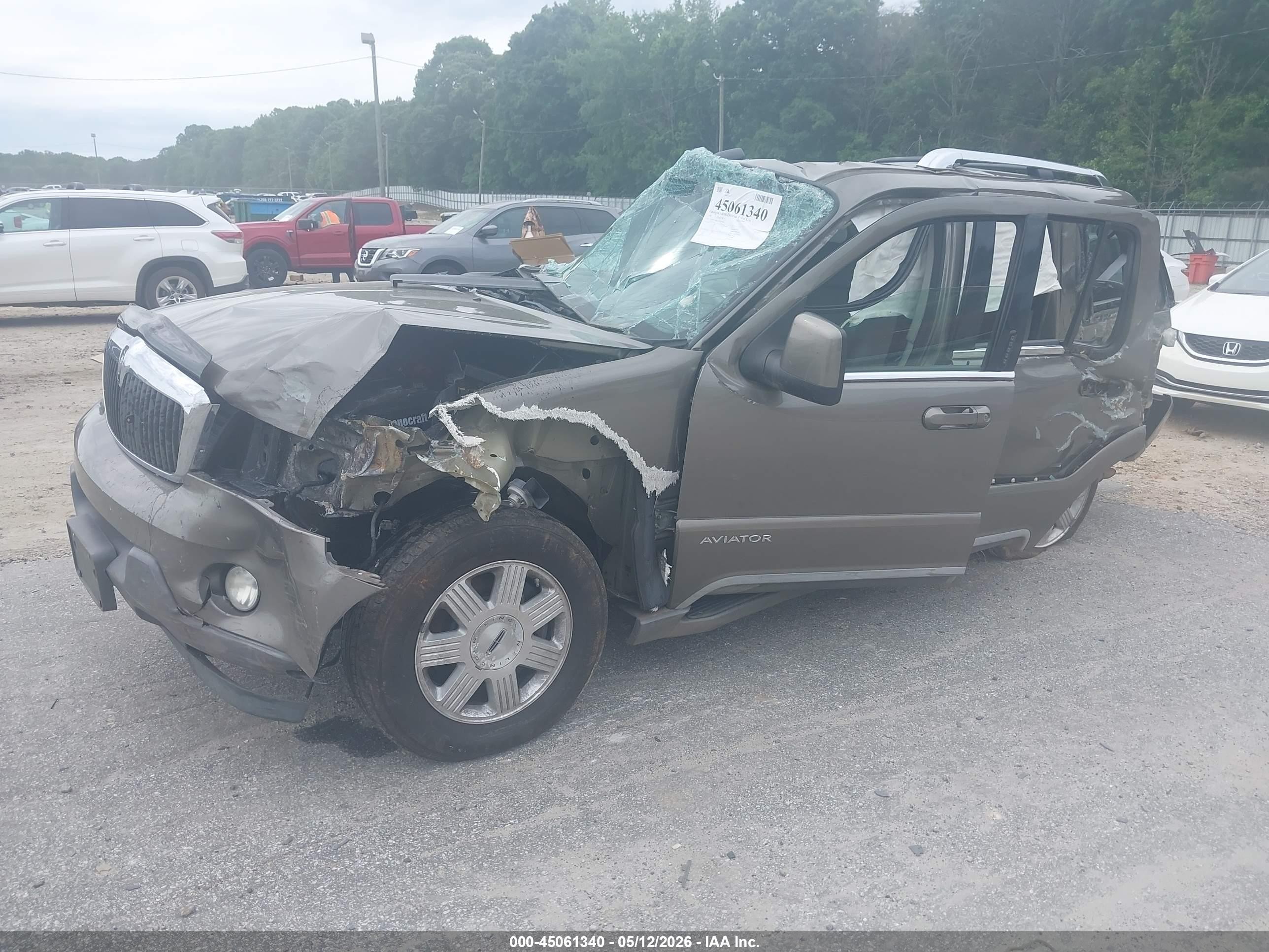 2004 Lincoln Aviator   Pewter vin: 5LMEU88H34ZJ07668