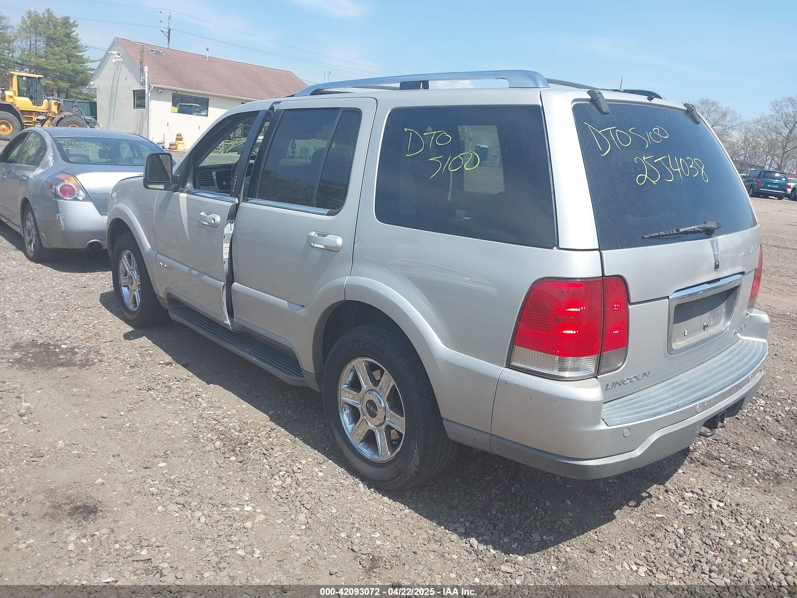 2005 Lincoln Aviator   Серый vin: 5LMEU88H35ZJ32104