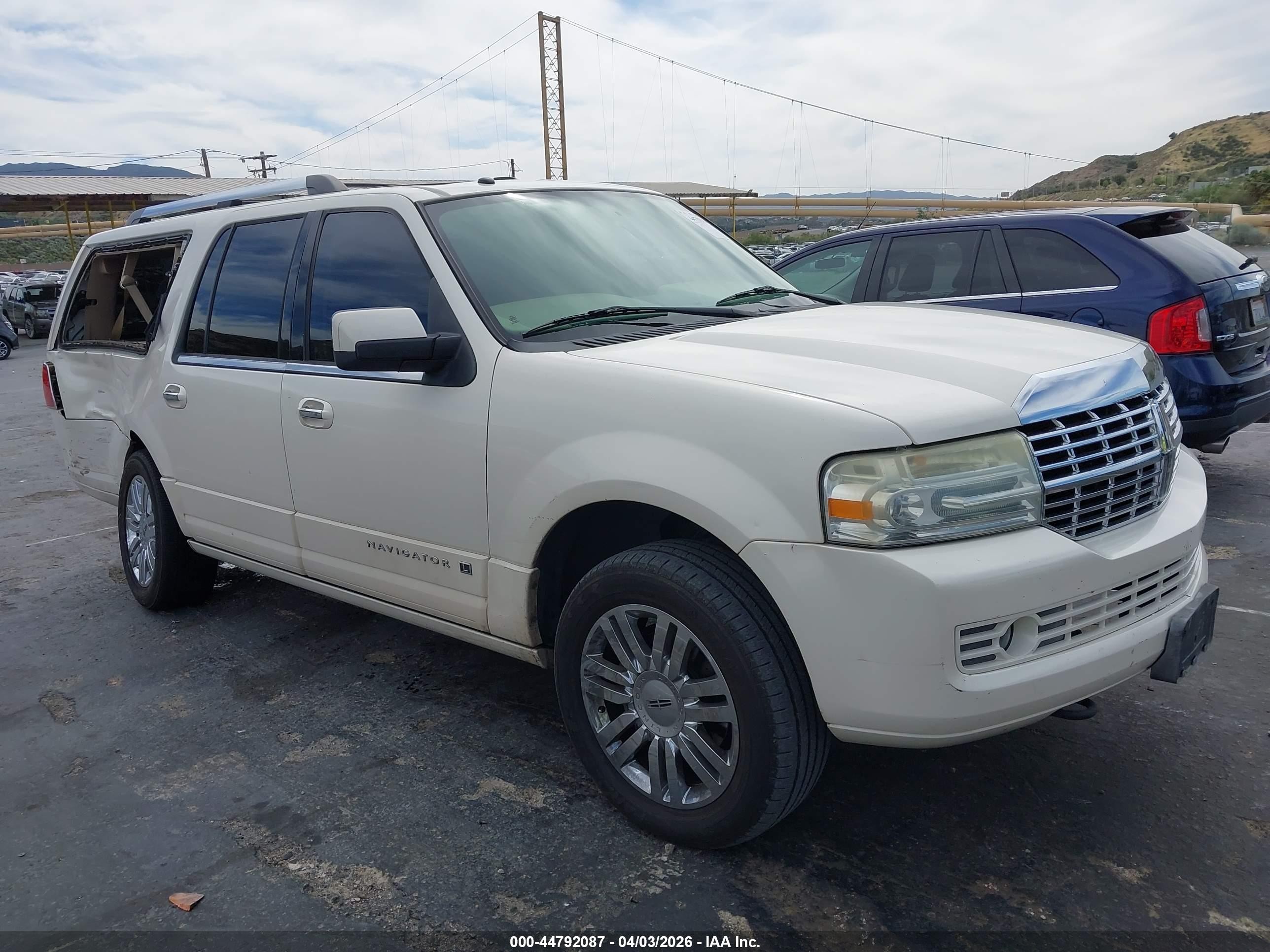 5LMFL27508LJ13576