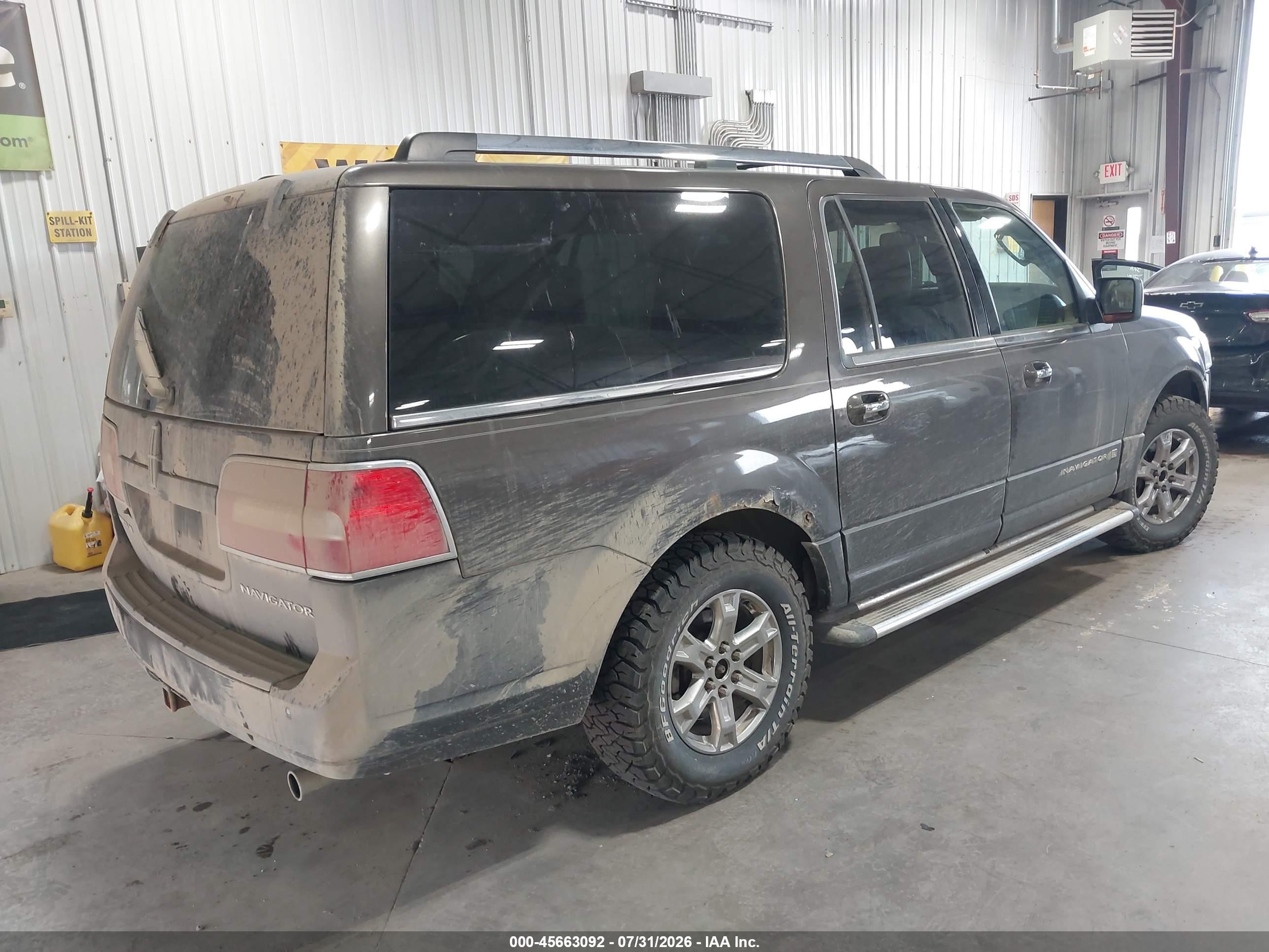 2009 Lincoln Navigator L   Gray vin: 5LMFL28549LJ01298