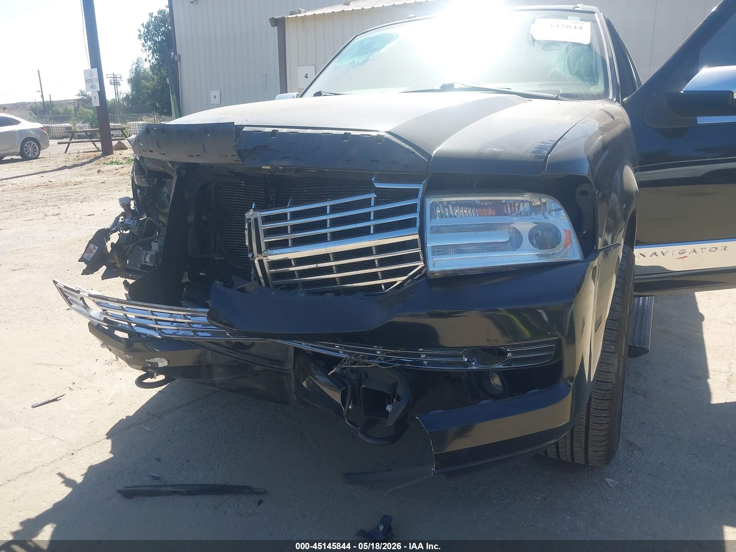 2007 Lincoln Navigator Ultimate Black vin: 5LMFU27507LJ03111