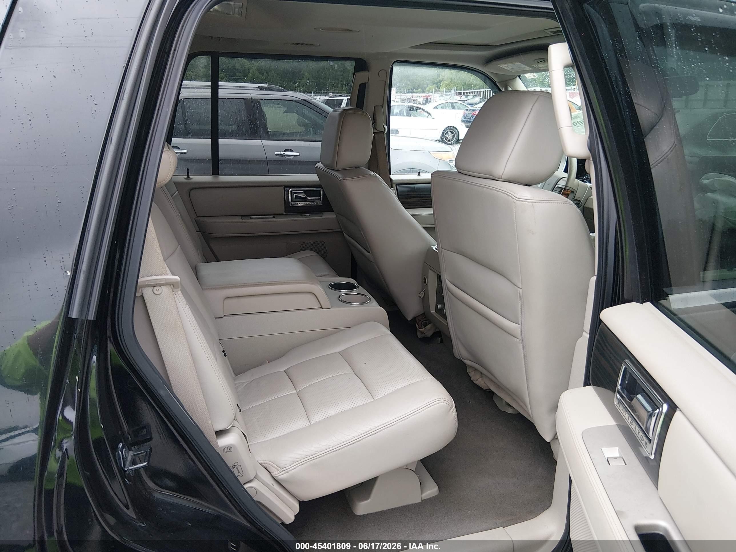 2007 Lincoln Navigator Ultimate Black vin: 5LMFU27507LJ21091