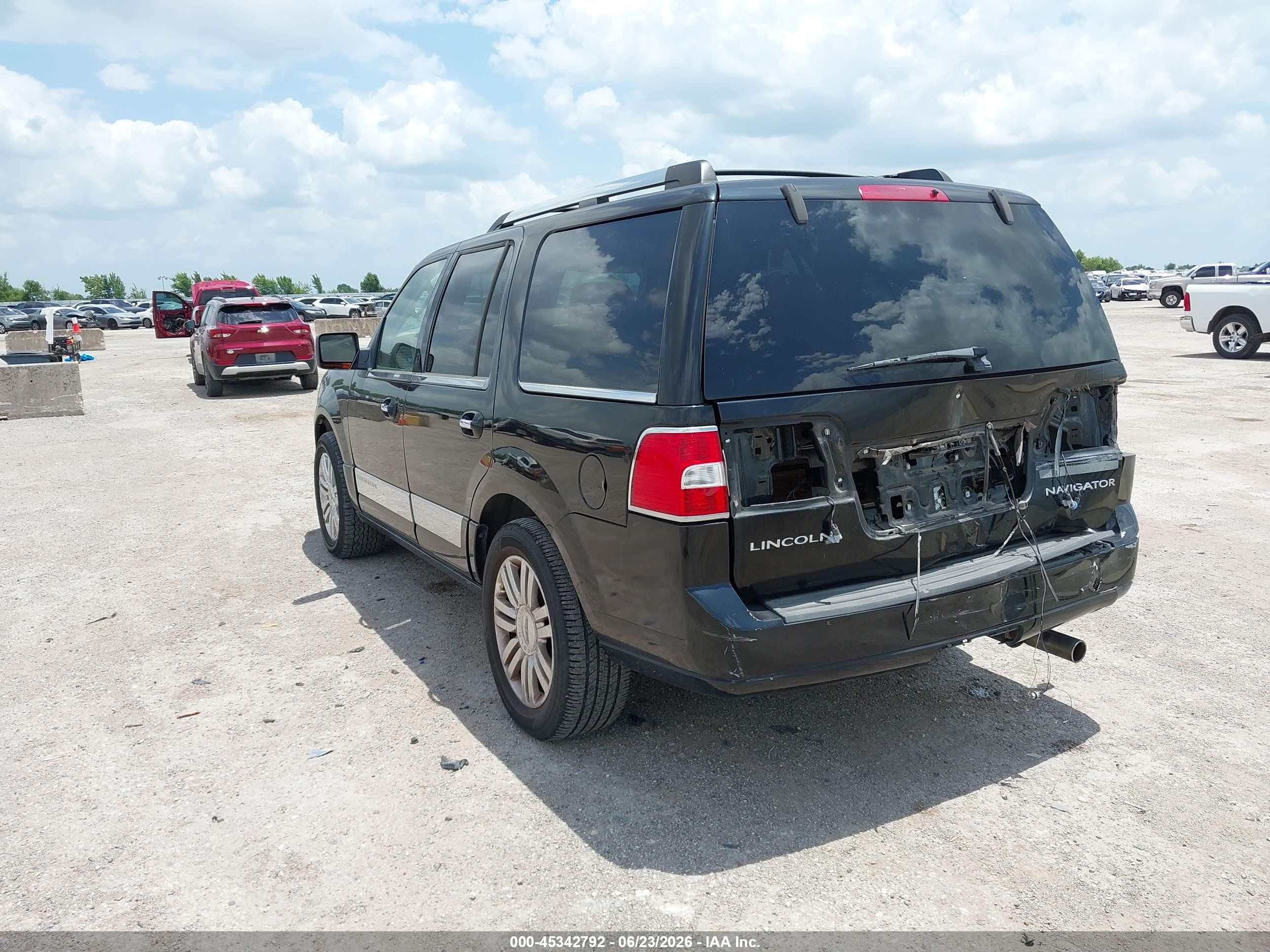 2008 Lincoln Navigator   Black vin: 5LMFU27508LJ04745