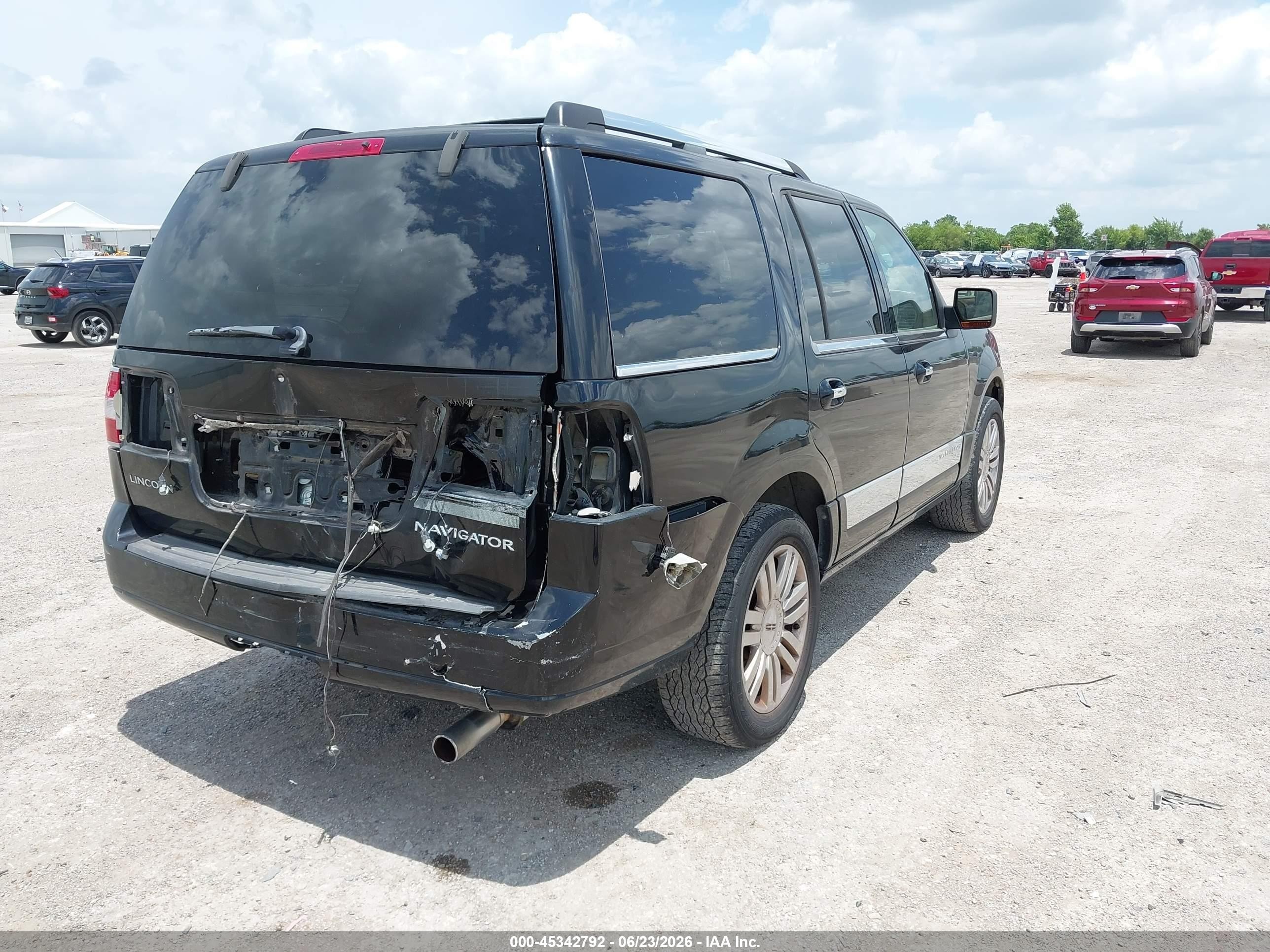 2008 Lincoln Navigator   Black vin: 5LMFU27508LJ04745