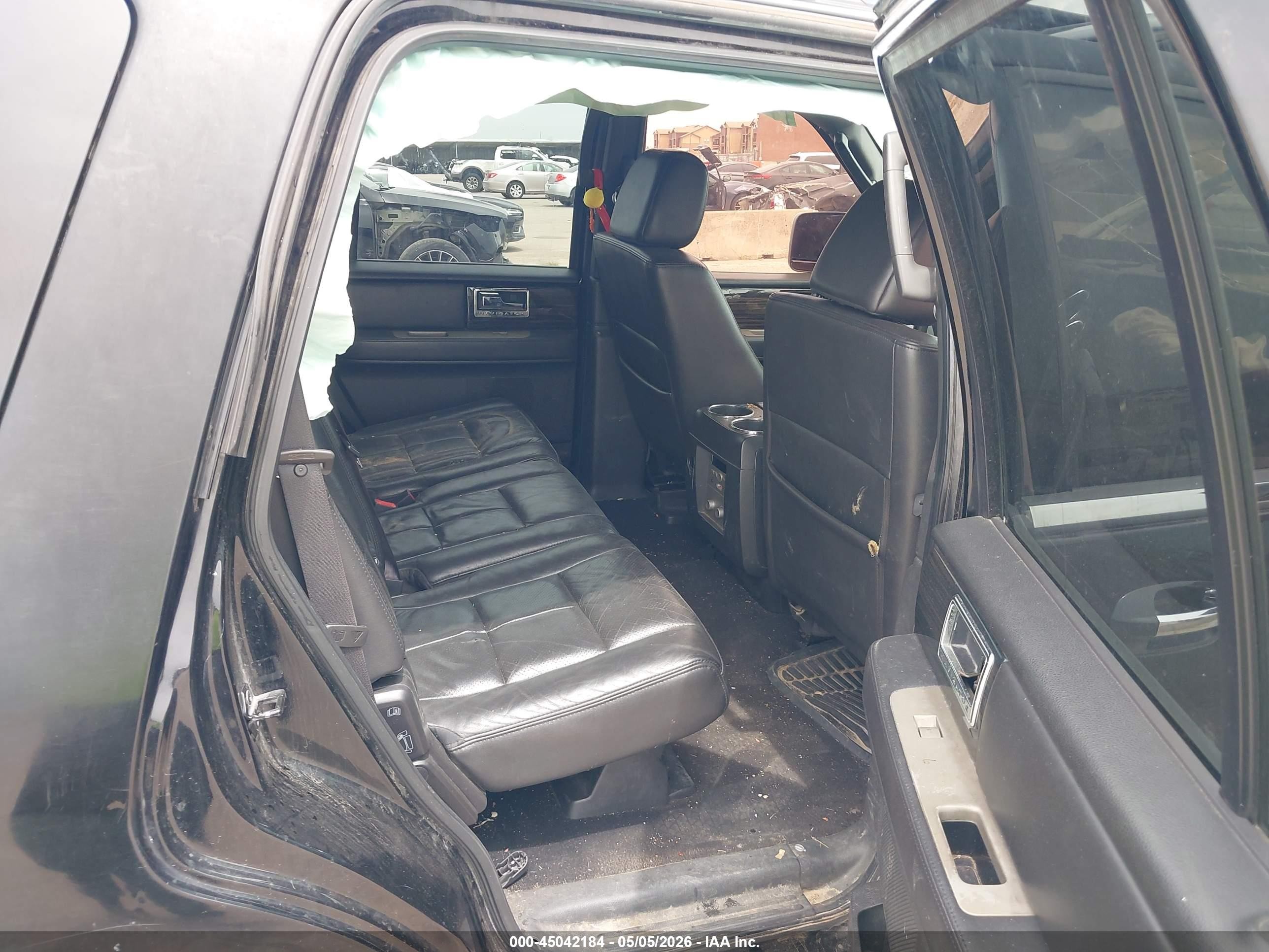 2008 Lincoln Navigator   Black vin: 5LMFU27508LJ05491