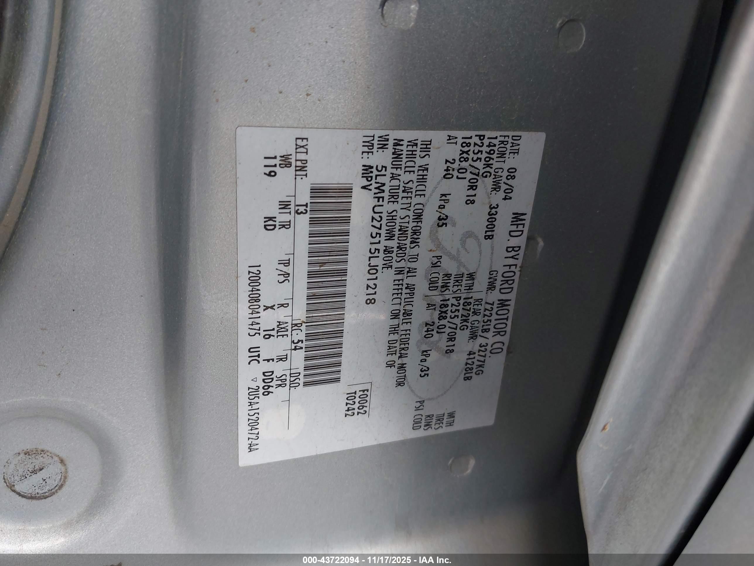 2005 Lincoln Navigator   Gray vin: 5LMFU27515LJ01218