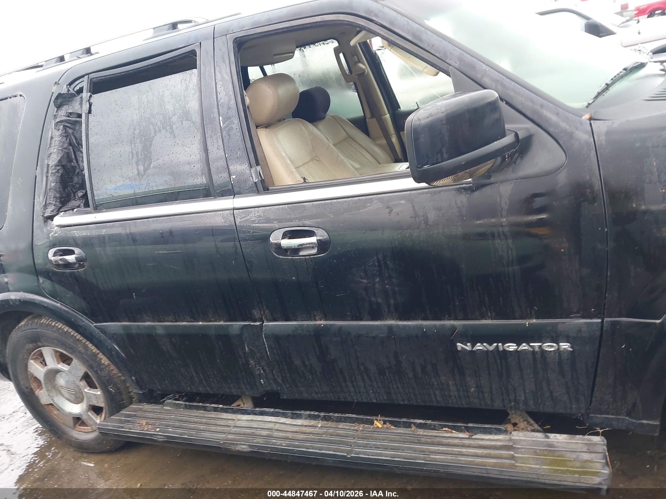 2005 Lincoln Navigator   Black vin: 5LMFU27525LJ18061