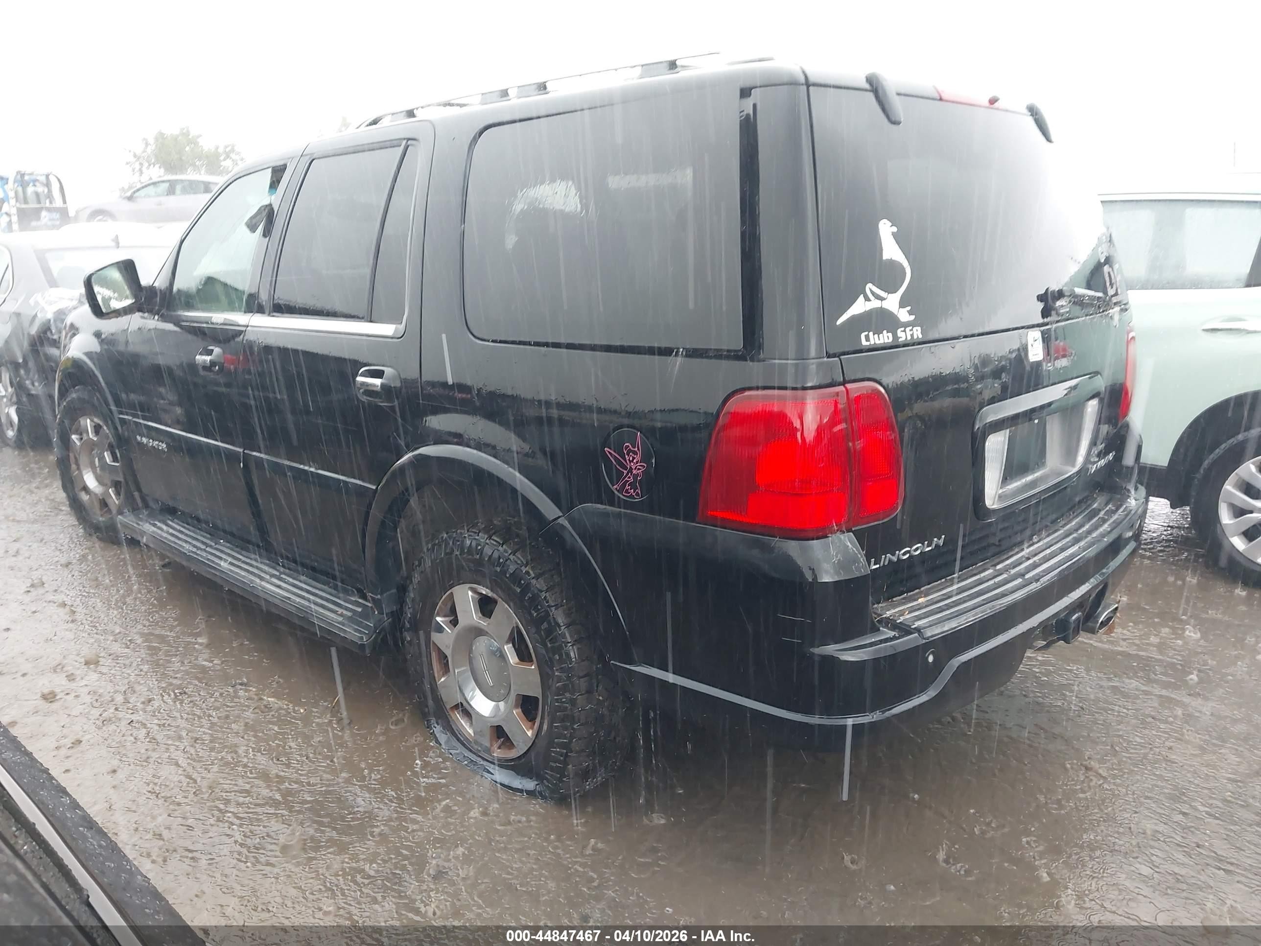 2005 Lincoln Navigator   Black vin: 5LMFU27525LJ18061