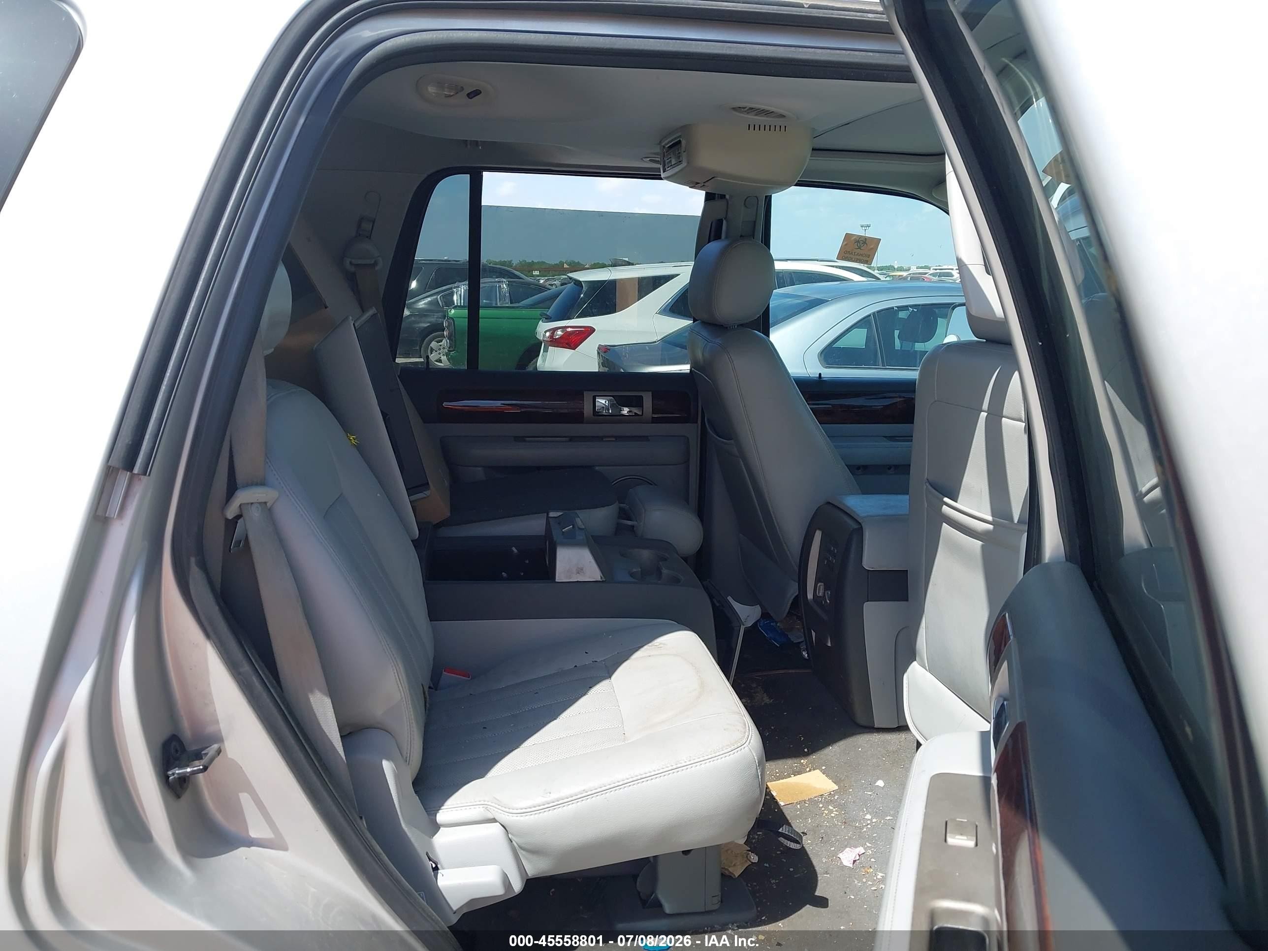 2006 Lincoln Navigator Luxury/ultimate Серебряный vin: 5LMFU27526LJ29739