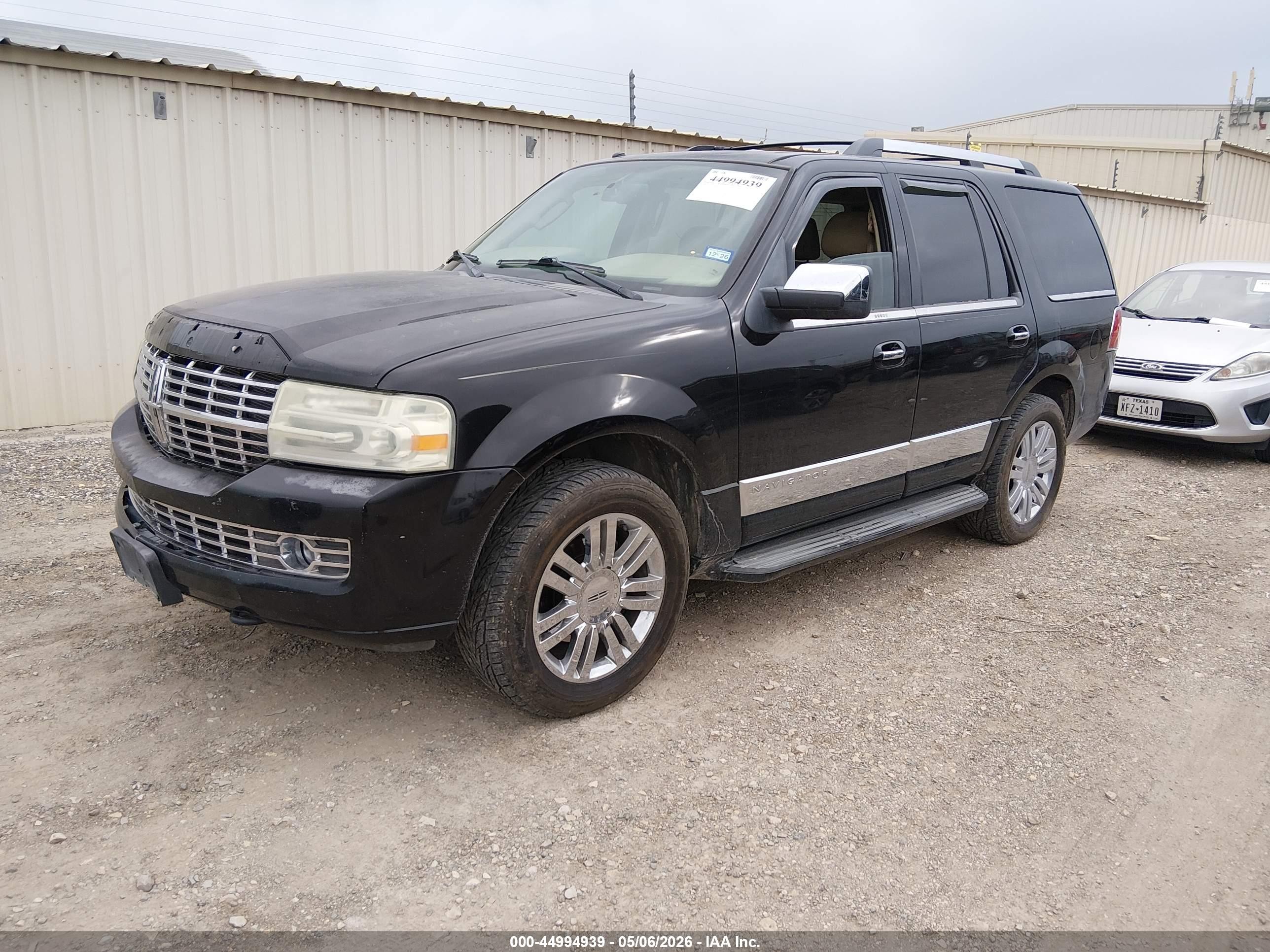 2008 Lincoln Navigator   Черный vin: 5LMFU27528LJ21529