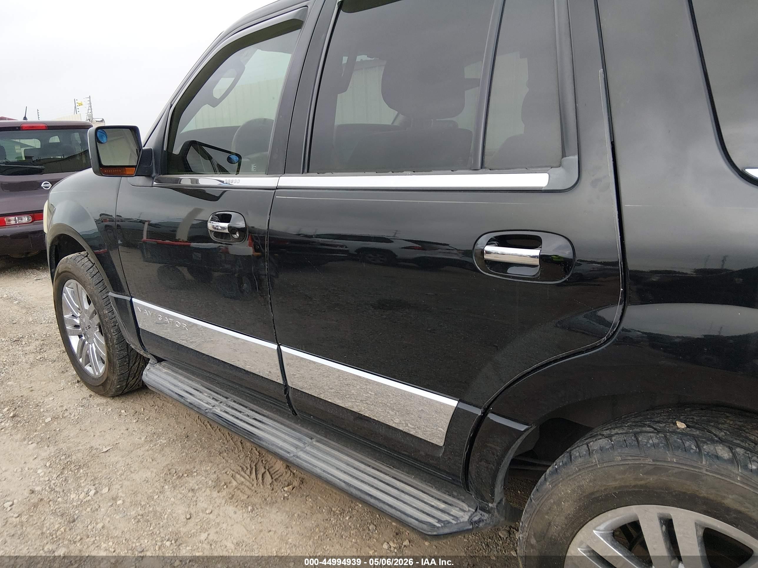 2008 Lincoln Navigator   Черный vin: 5LMFU27528LJ21529