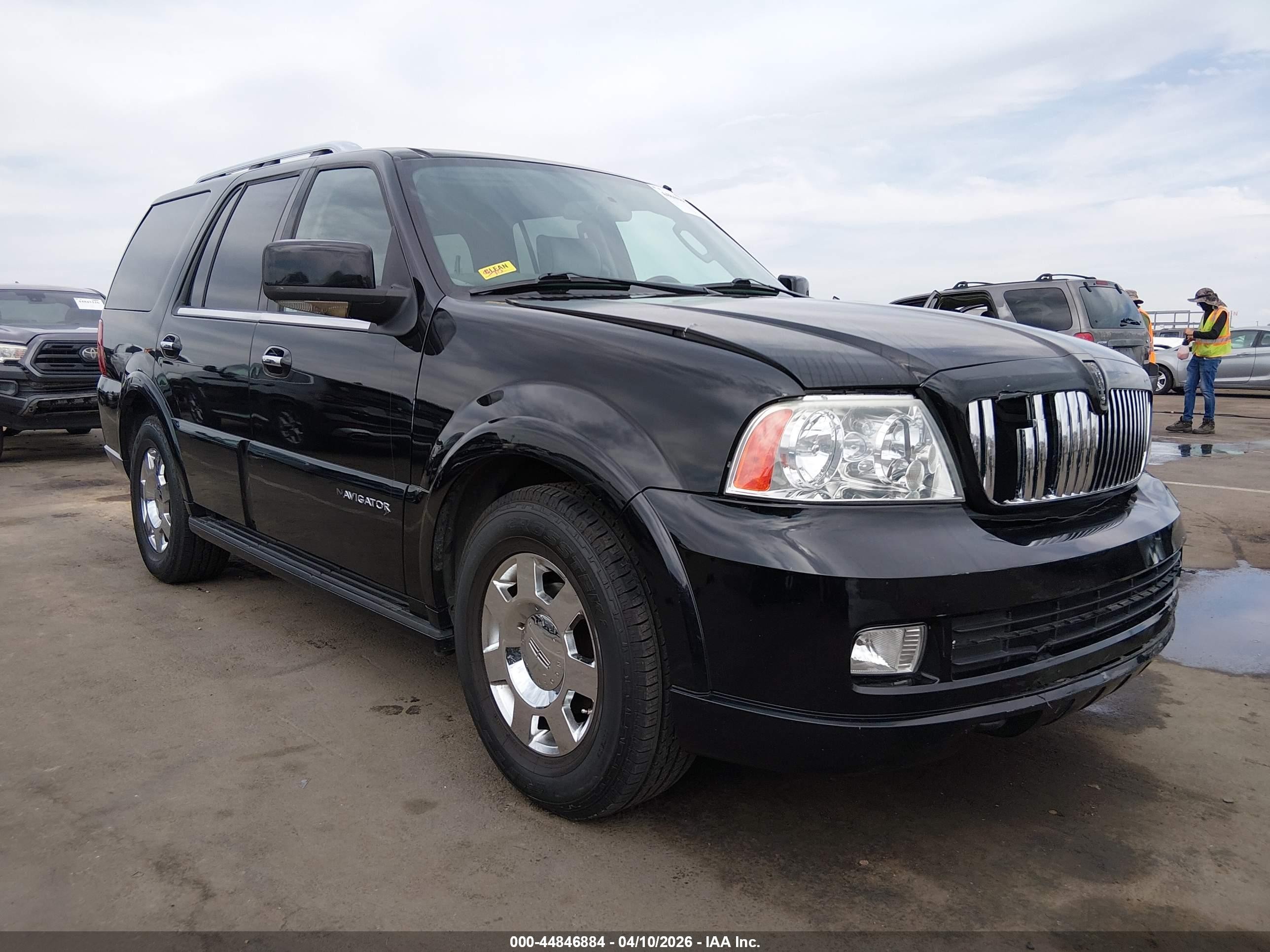 2005 Lincoln Navigator   Black vin: 5LMFU27545LJ24900
