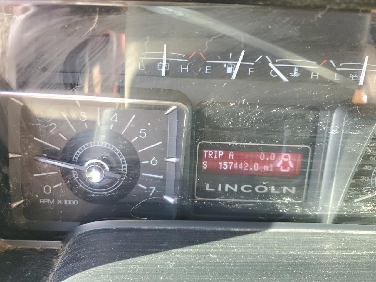 2007 Lincoln Navigator Burgundy vin: 5LMFU27547LJ05329