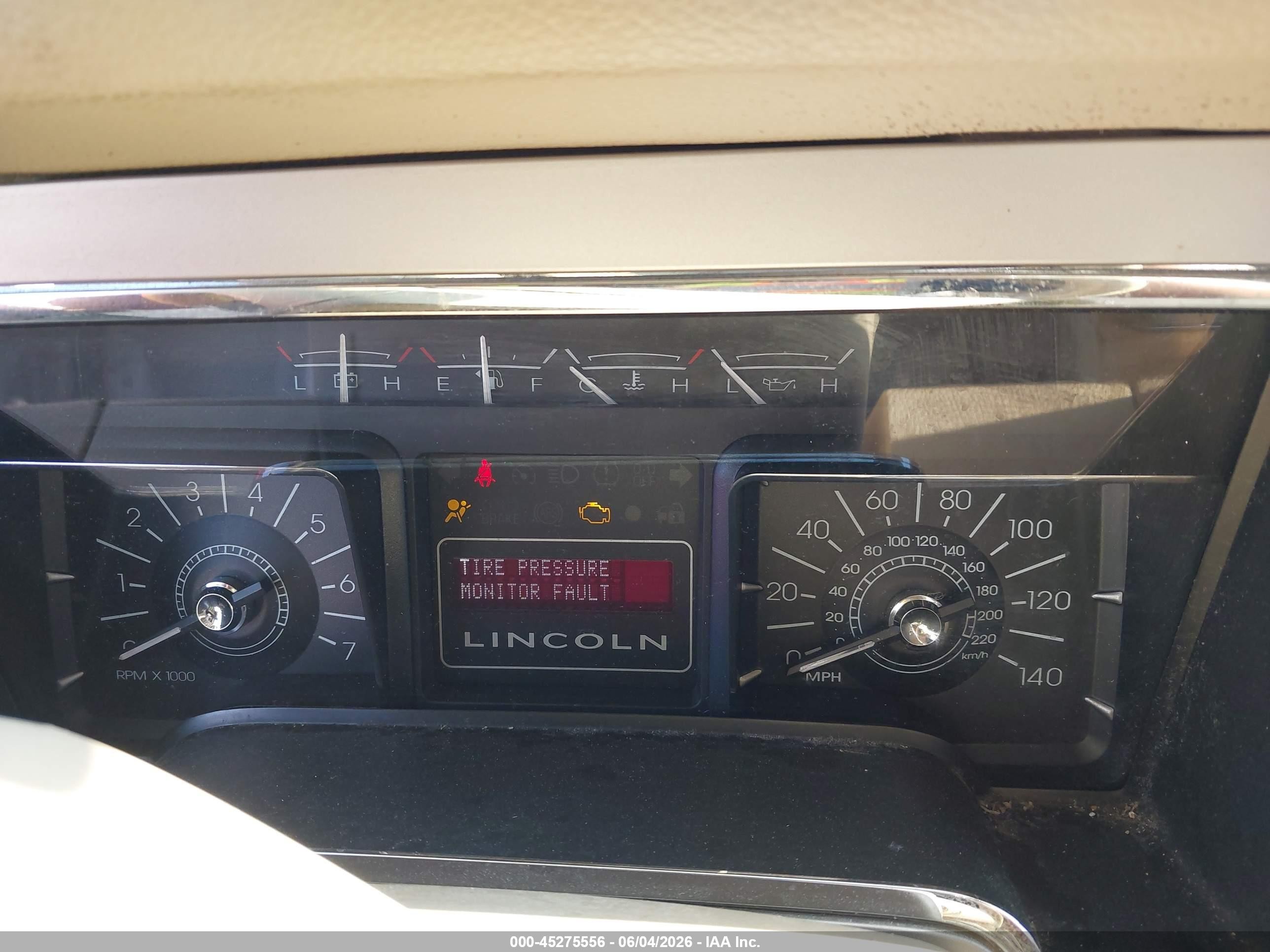 2007 Lincoln Navigator Ultimate White vin: 5LMFU27547LJ13110