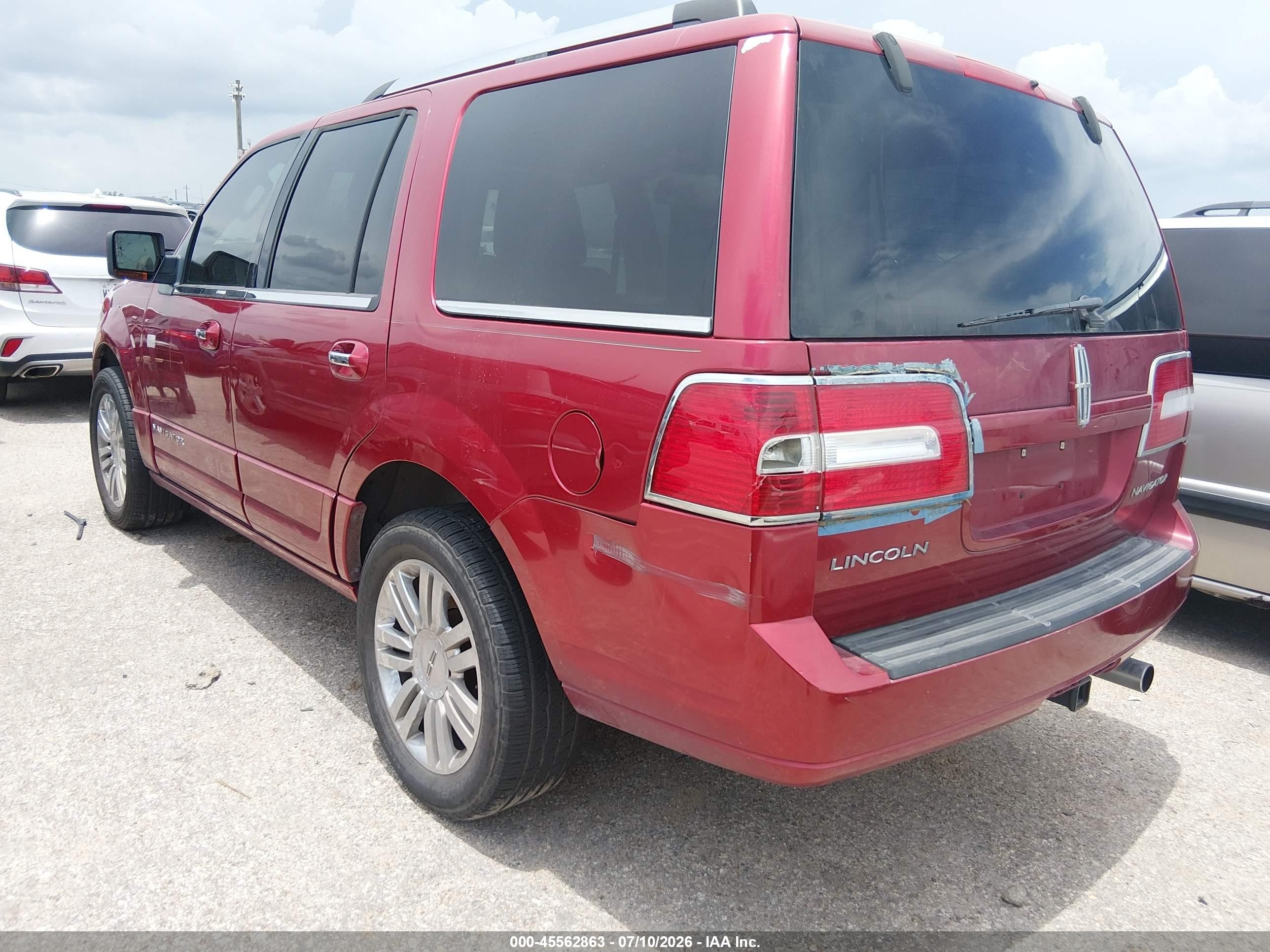 2007 Lincoln Navigator Ultimate Red vin: 5LMFU27547LJ20199