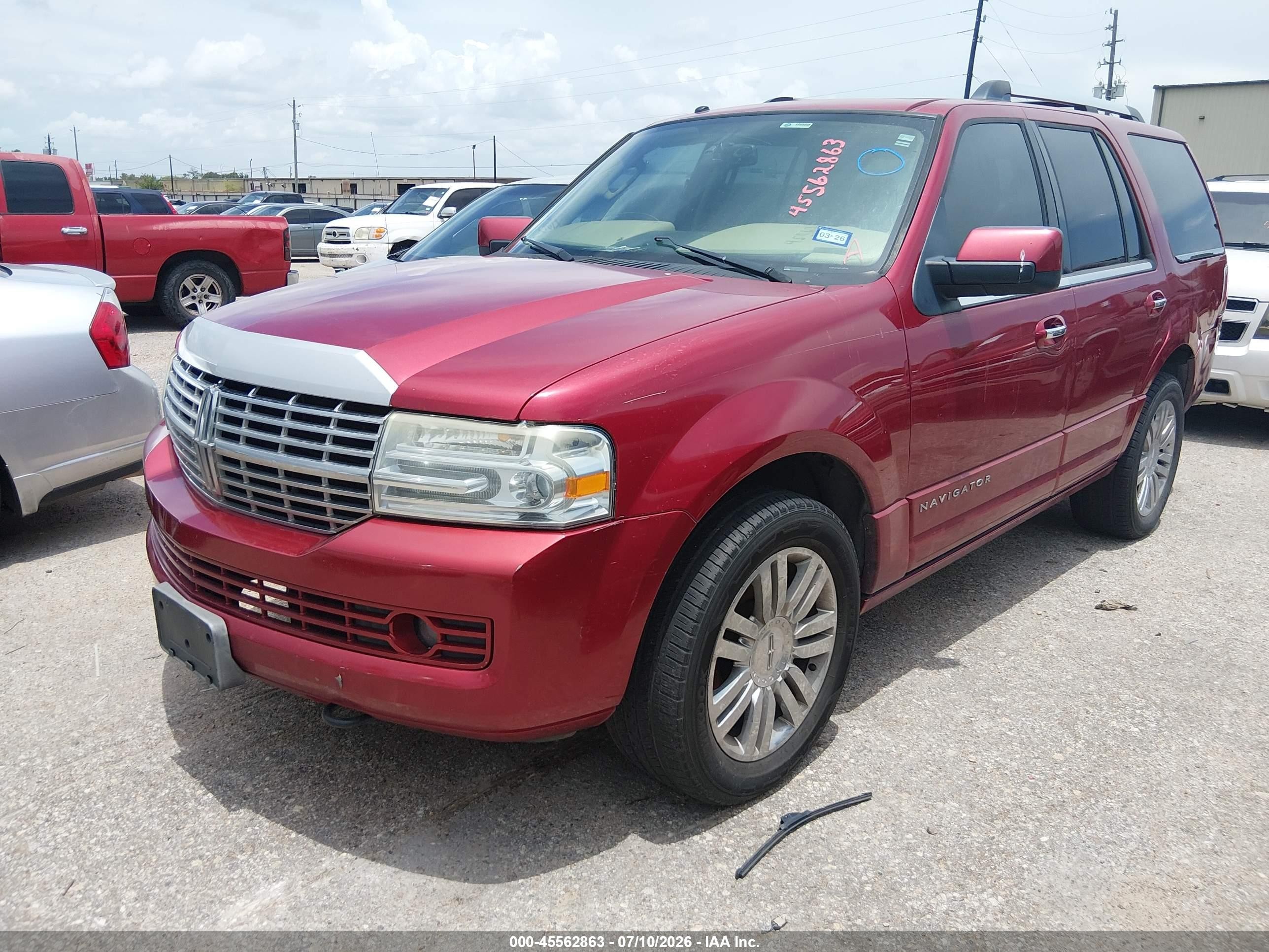 2007 Lincoln Navigator Ultimate Red vin: 5LMFU27547LJ20199