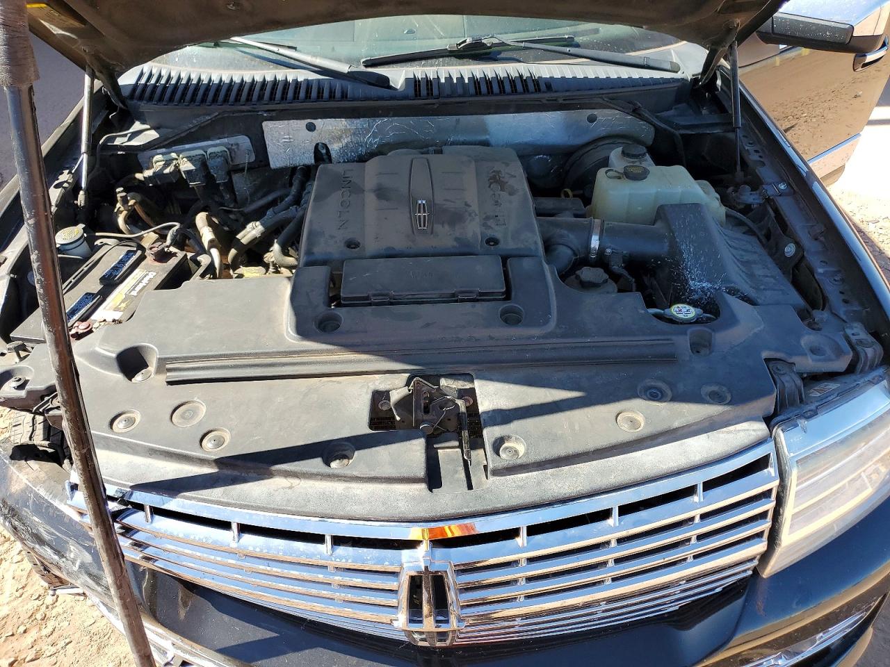 2009 Lincoln Navigator Black vin: 5LMFU27549LJ01428