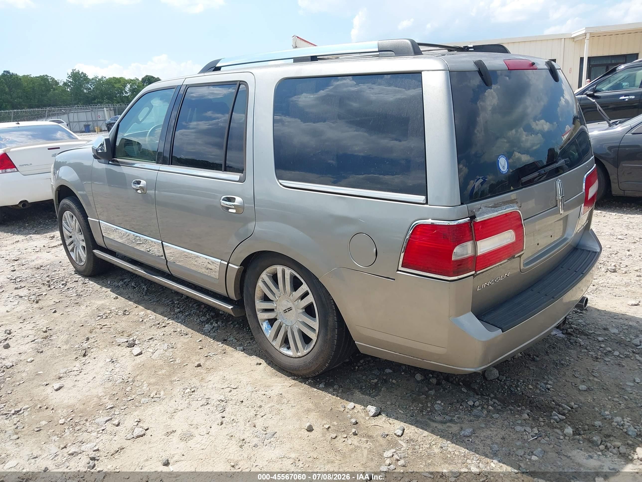 2008 Lincoln Navigator   Серый vin: 5LMFU27558LJ22559