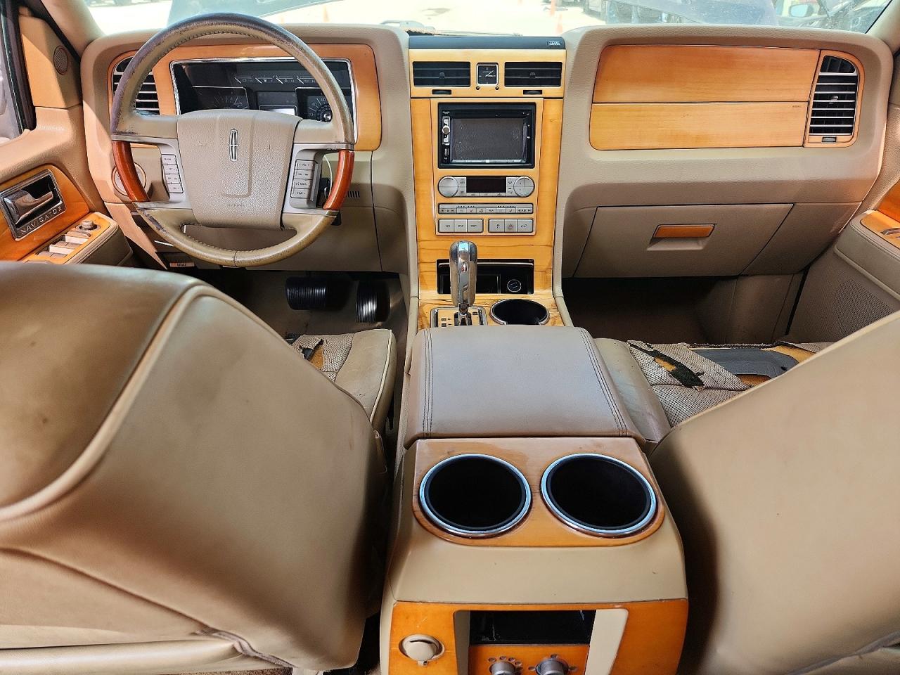 2008 Lincoln Navigator Black vin: 5LMFU27568LJ07617