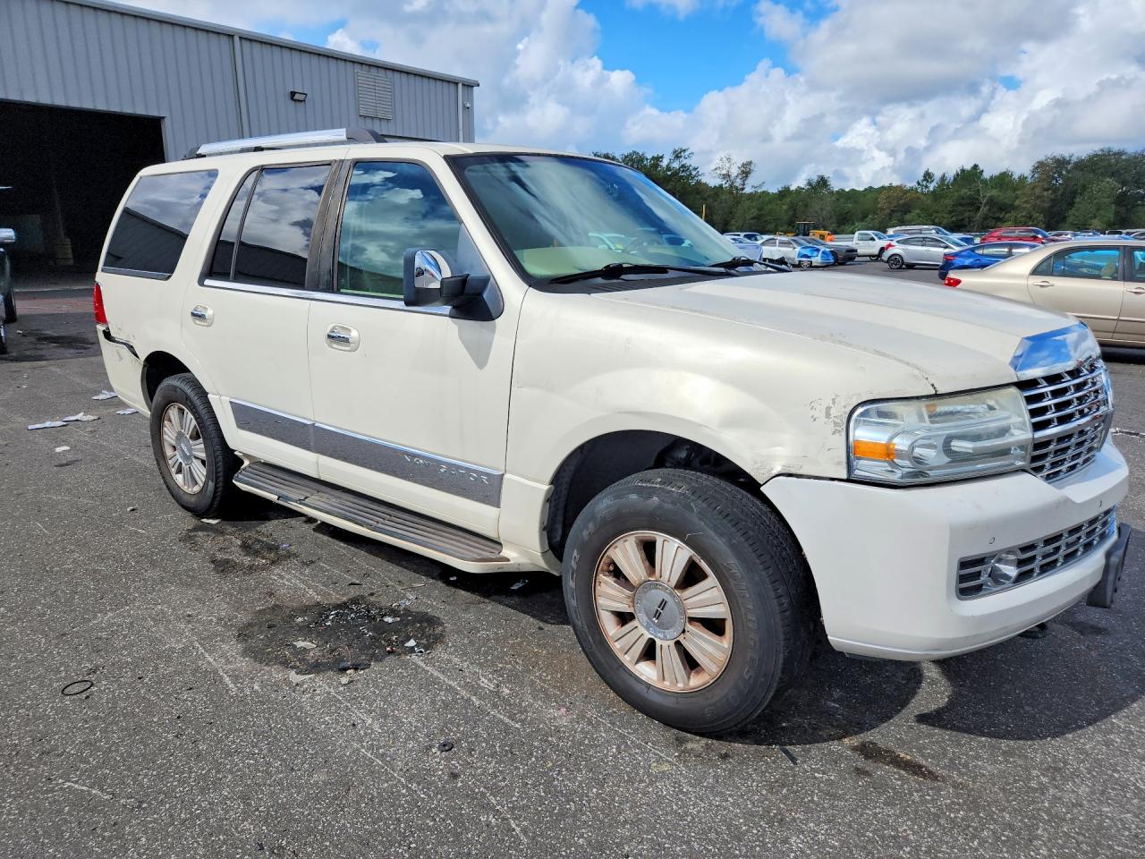 2007 Lincoln Navigator Белый vin: 5LMFU27577LJ19760