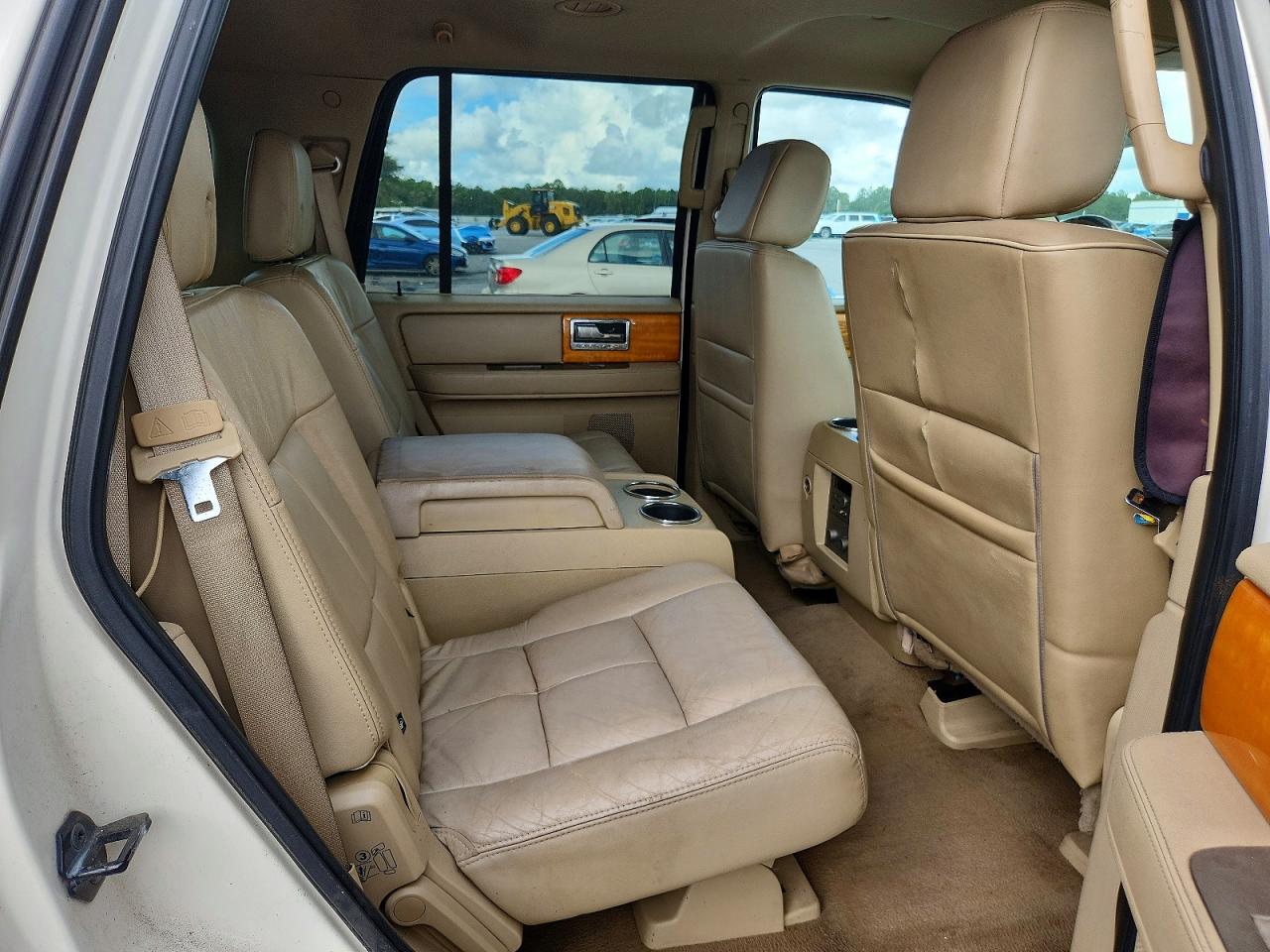 2007 Lincoln Navigator Белый vin: 5LMFU27577LJ19760