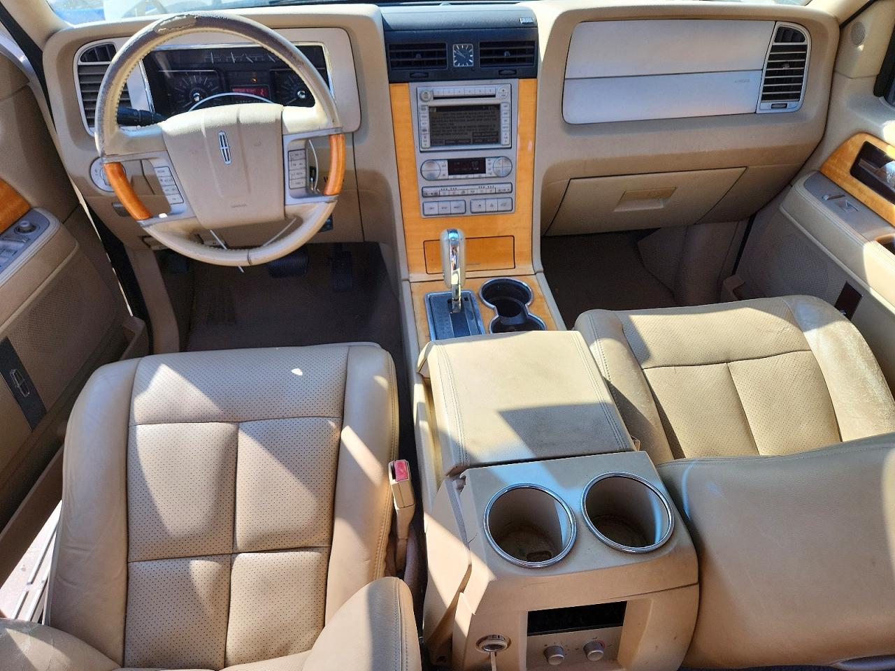 2007 Lincoln Navigator White vin: 5LMFU27577LJ21430