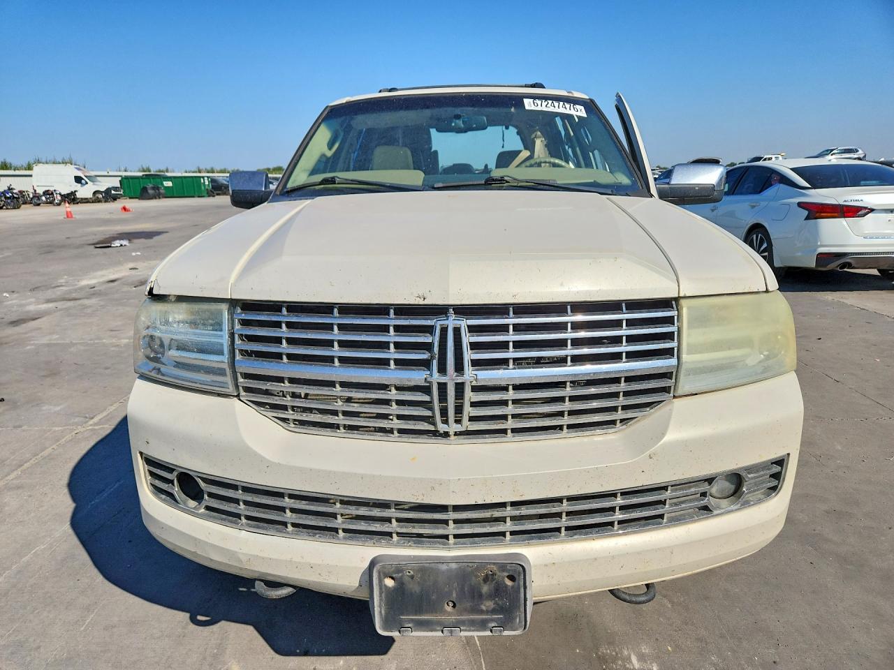2007 Lincoln Navigator White vin: 5LMFU27577LJ21430