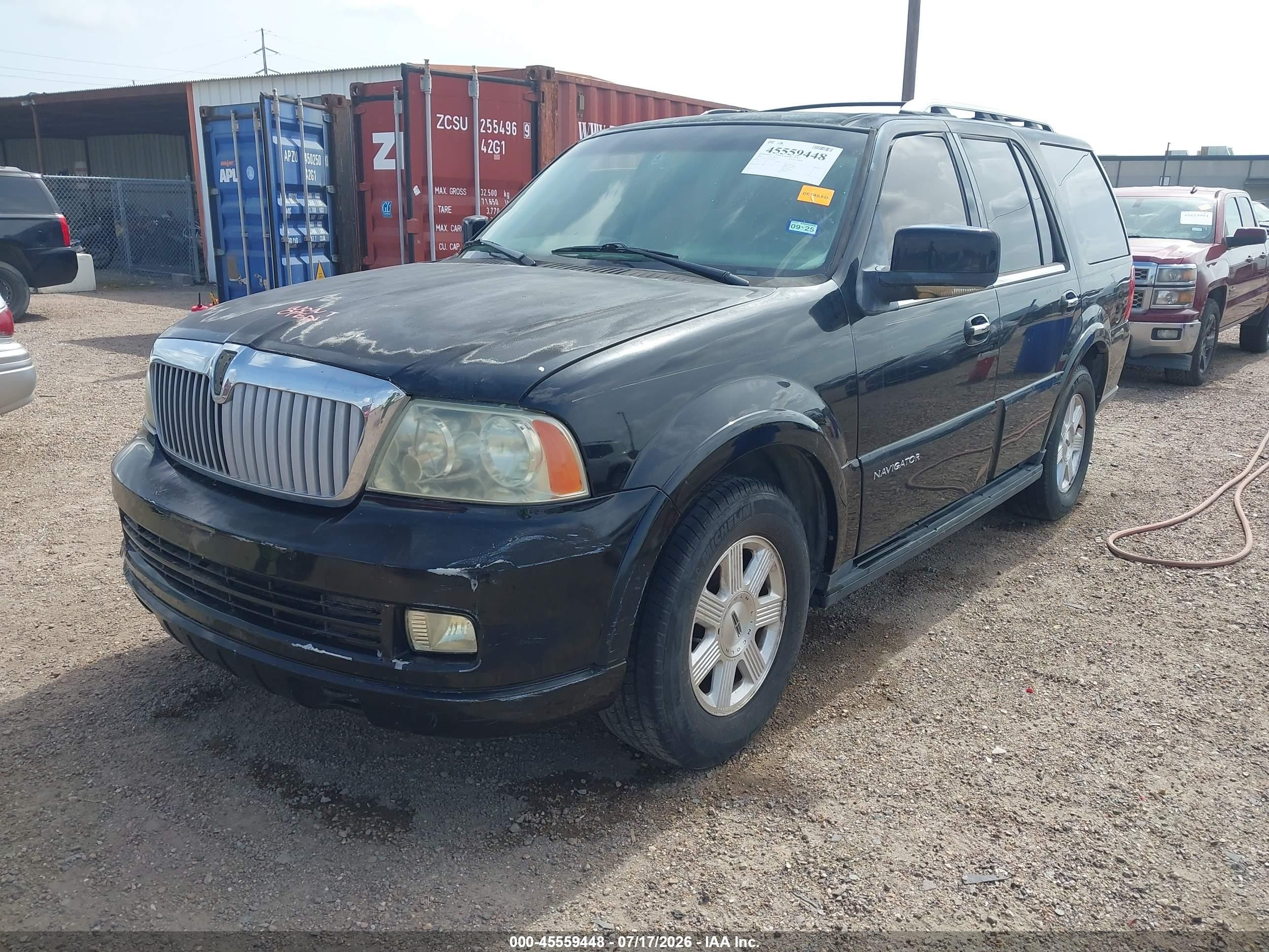 2005 Lincoln Navigator   Черный vin: 5LMFU27595LJ24391