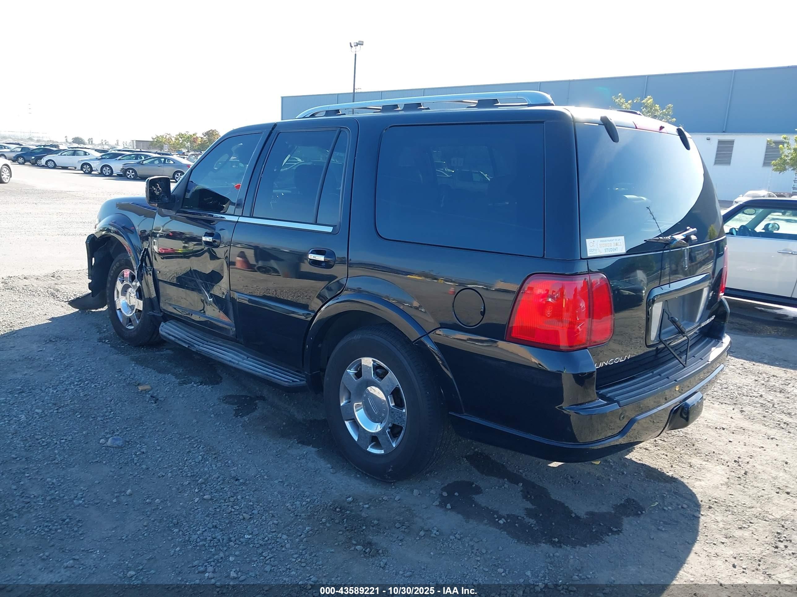 2006 Lincoln Navigator   Black vin: 5LMFU27596LJ05051