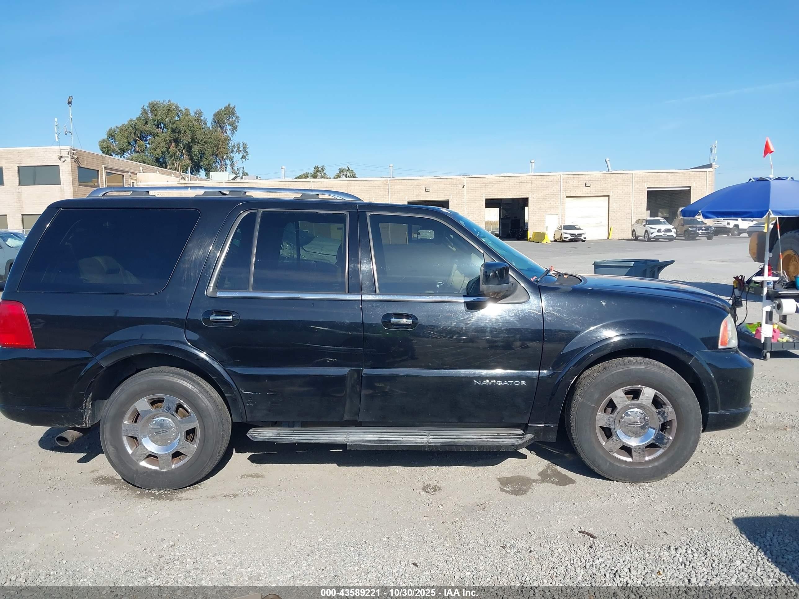 2006 Lincoln Navigator   Black vin: 5LMFU27596LJ05051