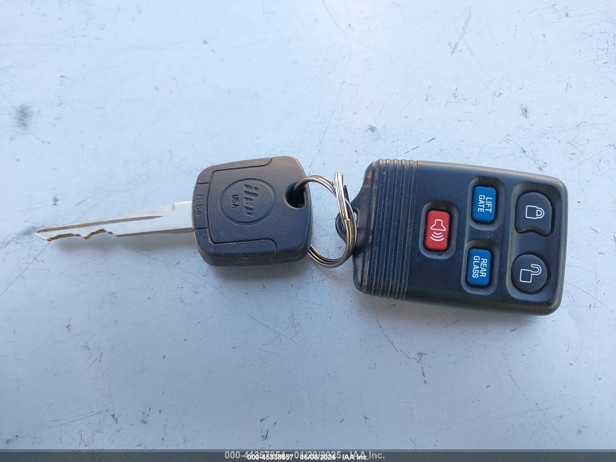 2006 Lincoln Navigator Luxury/ultimate Белый vin: 5LMFU27596LJ28670