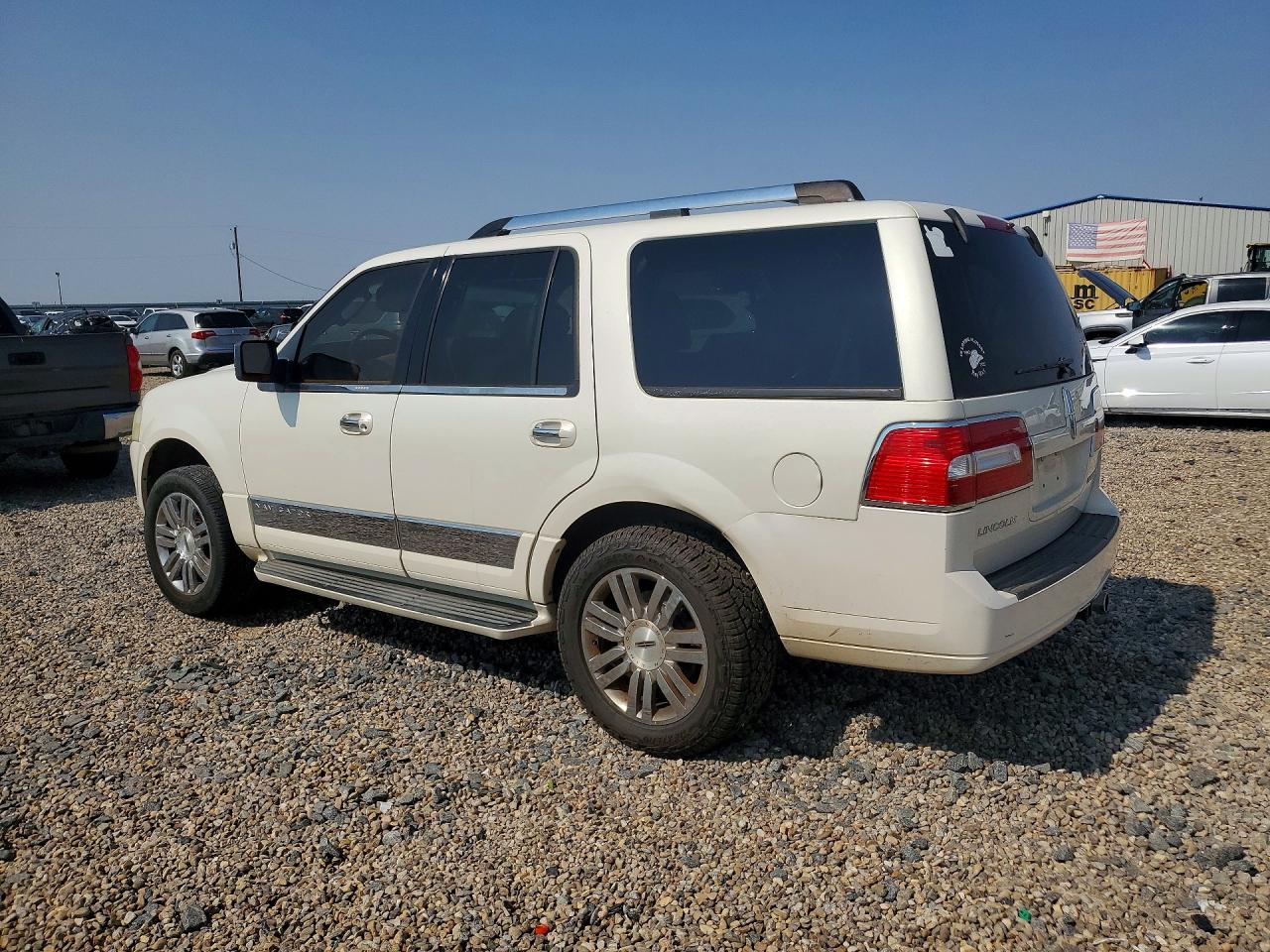 2007 Lincoln Navigator Белый vin: 5LMFU27597LJ12695