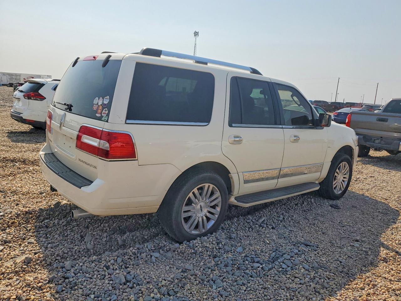 2007 Lincoln Navigator Белый vin: 5LMFU27597LJ12695