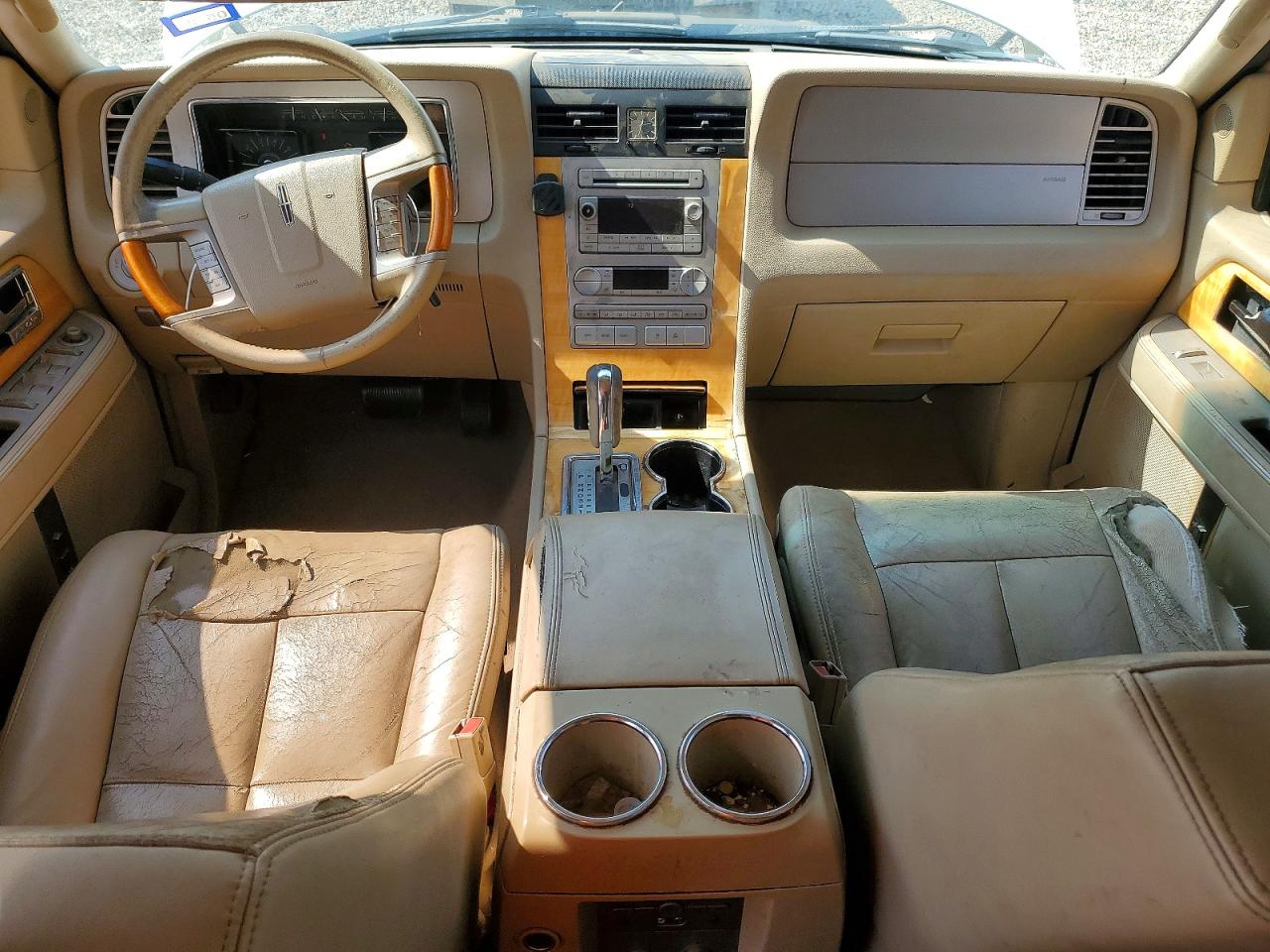 2007 Lincoln Navigator Белый vin: 5LMFU27597LJ12695