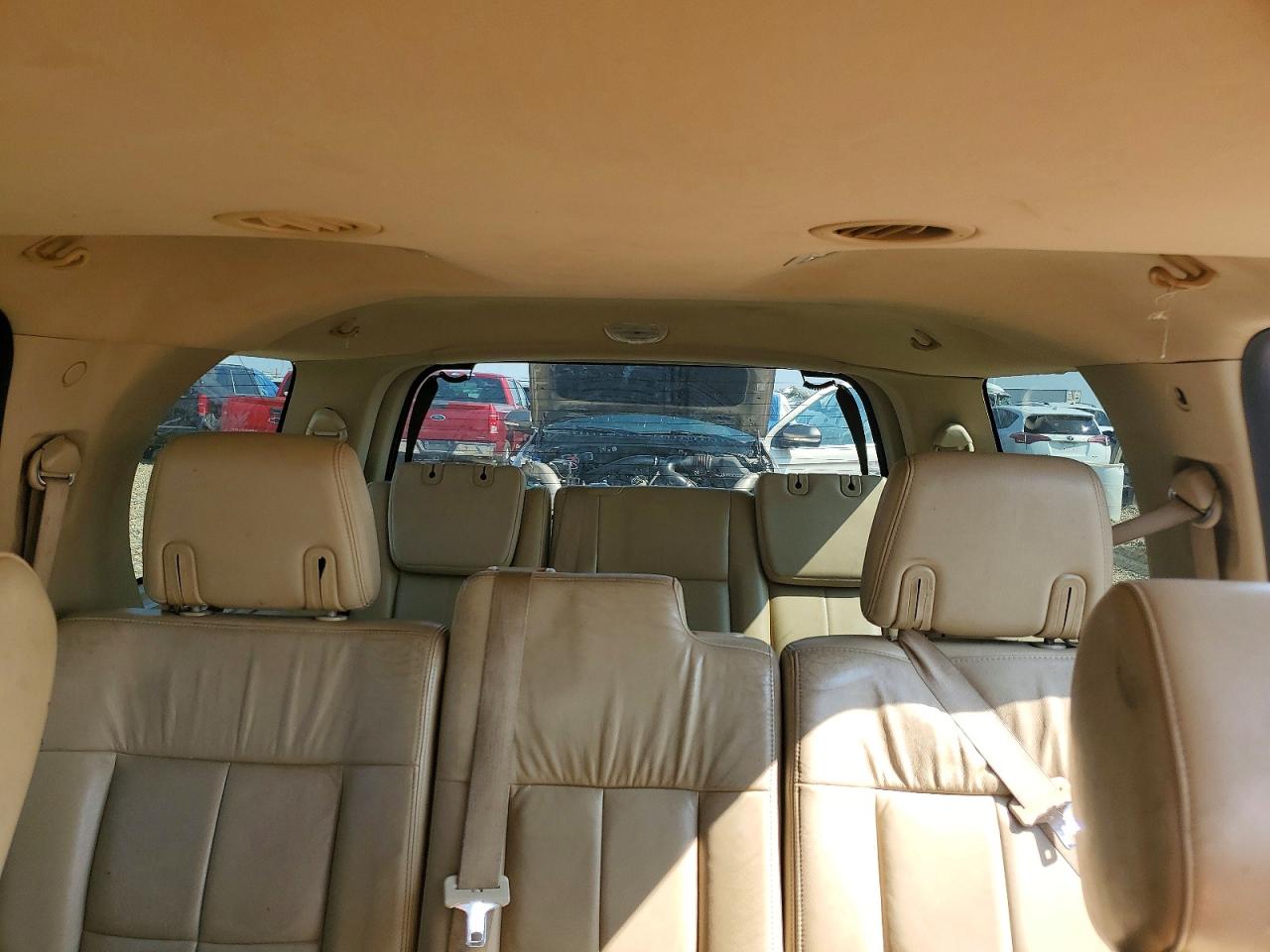 2007 Lincoln Navigator Белый vin: 5LMFU27597LJ12695
