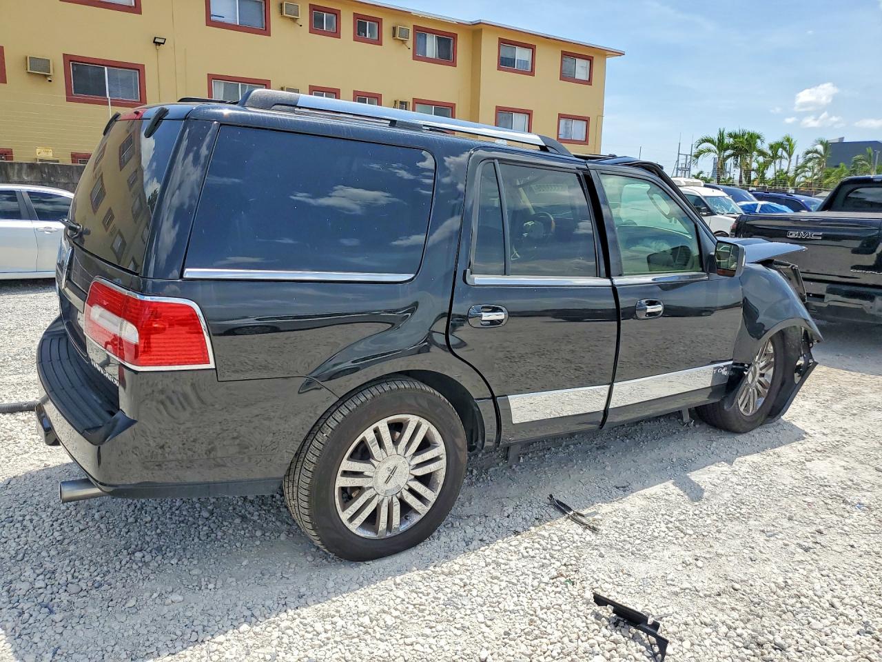 2008 Lincoln Navigator Black vin: 5LMFU27598LJ20801