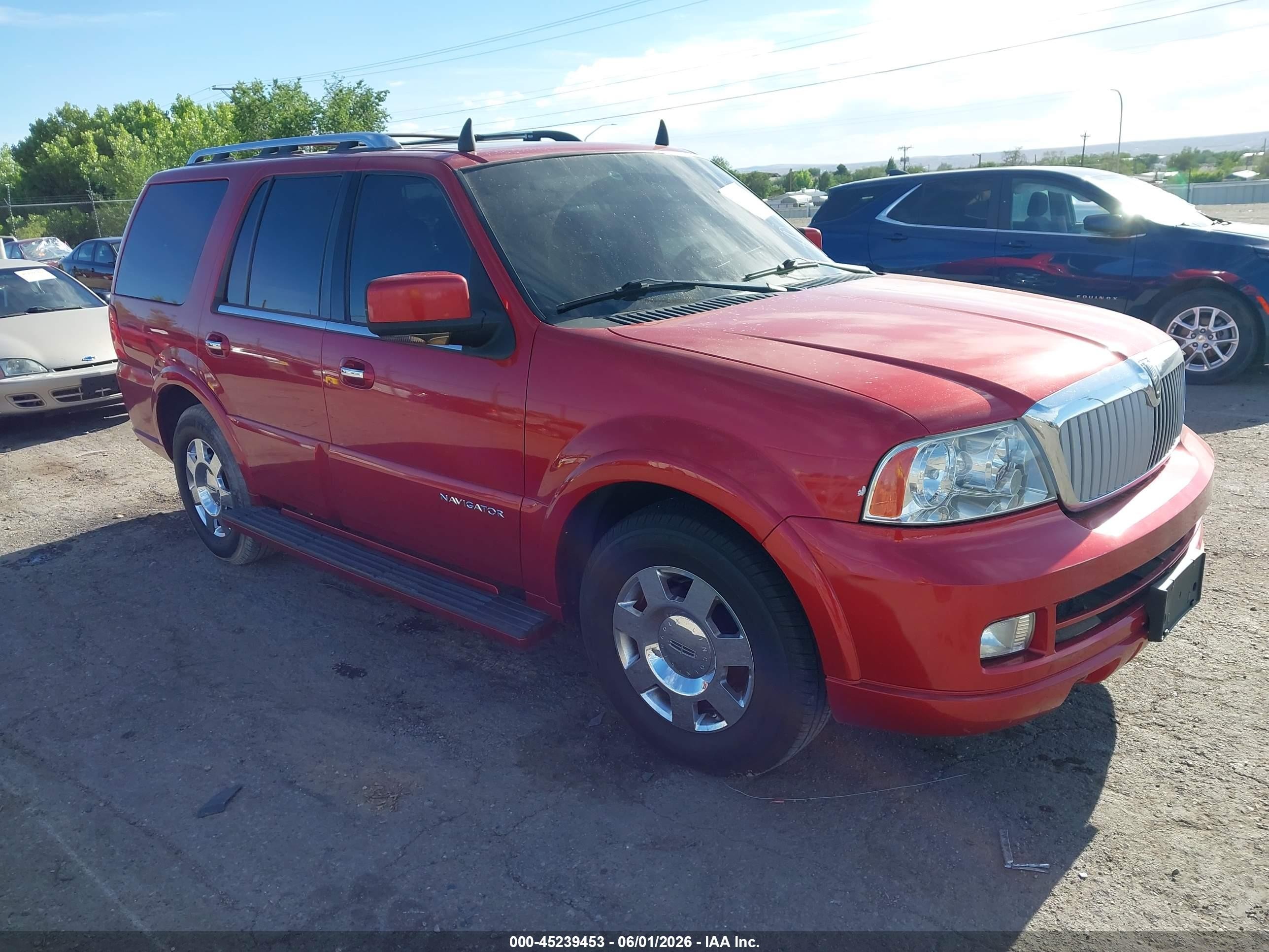 2005 Lincoln Navigator   Burgundy vin: 5LMFU275X5LJ07048