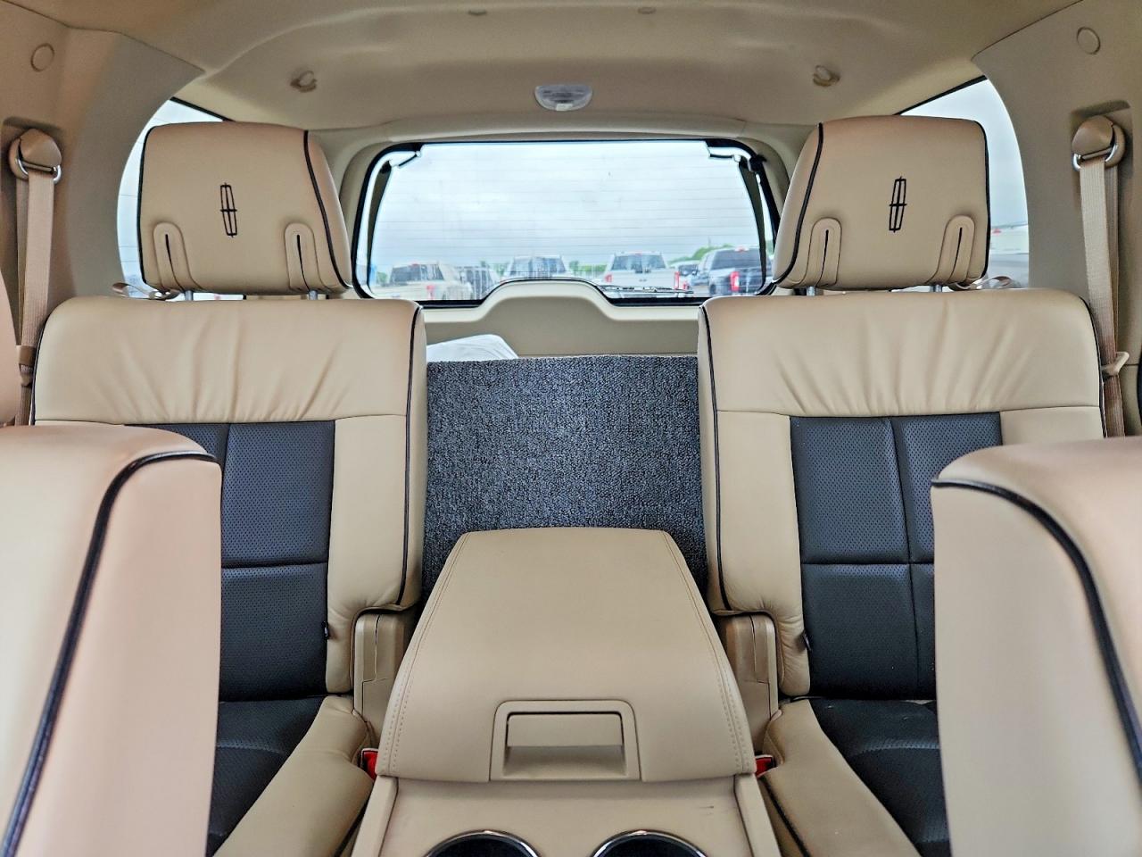 2008 Lincoln Navigator Черный vin: 5LMFU275X8LJ15462