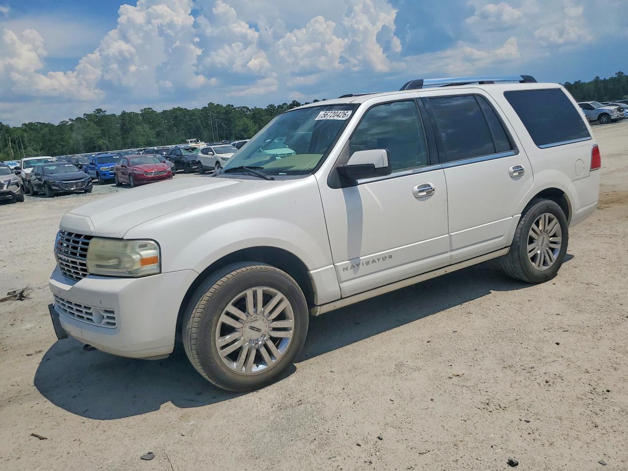 2009 Lincoln Navigator Кремовый vin: 5LMFU275X9LJ00820