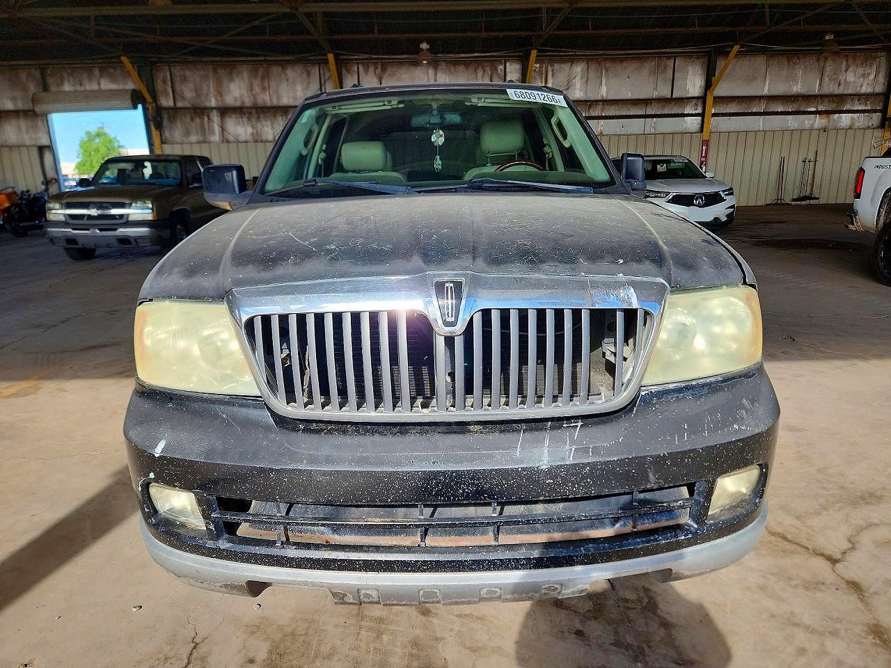 2004 Lincoln Navigator Black vin: 5LMFU27R24LJ02346
