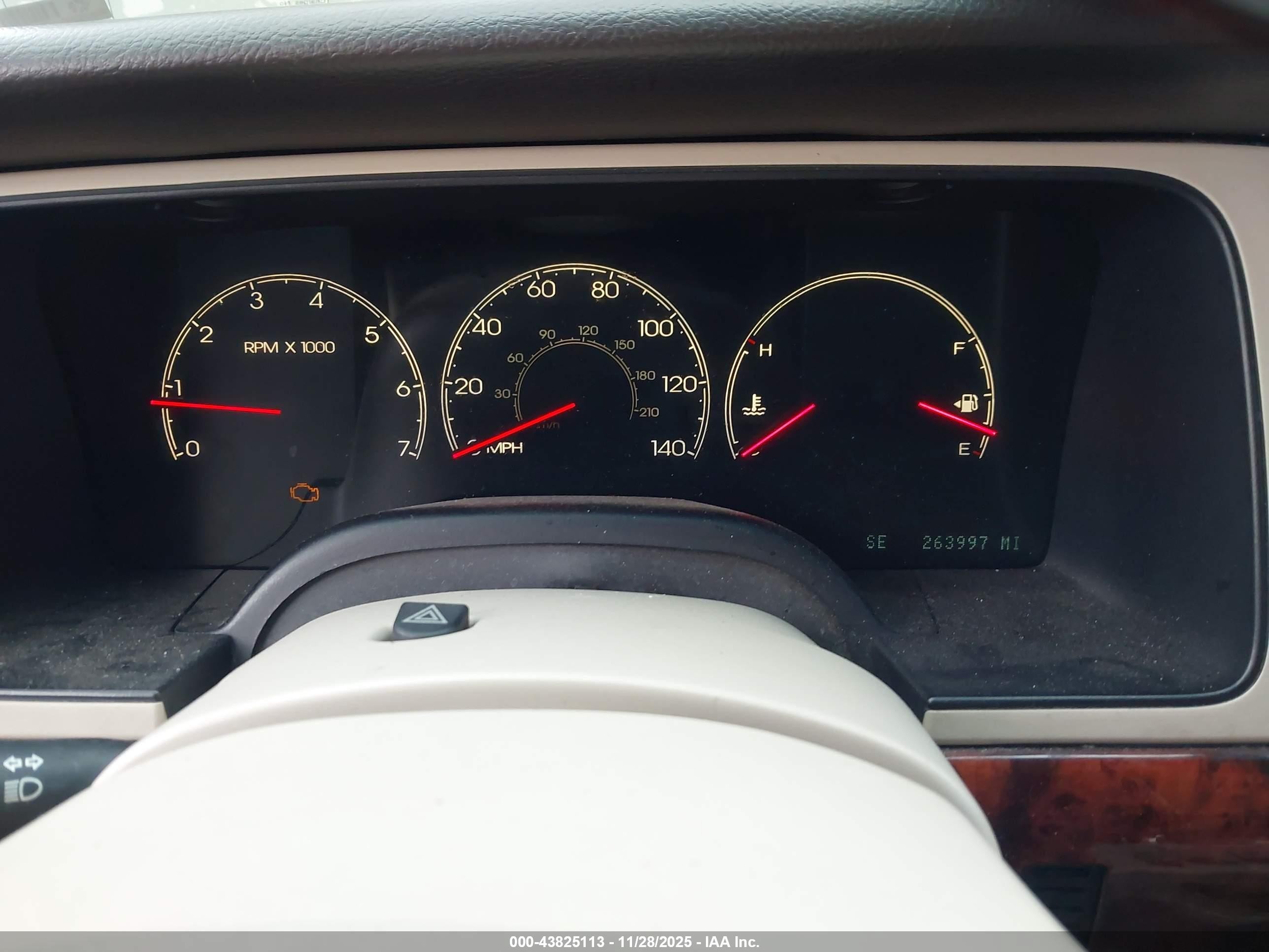 2003 Lincoln Navigator   Silver vin: 5LMFU27R43LJ06395