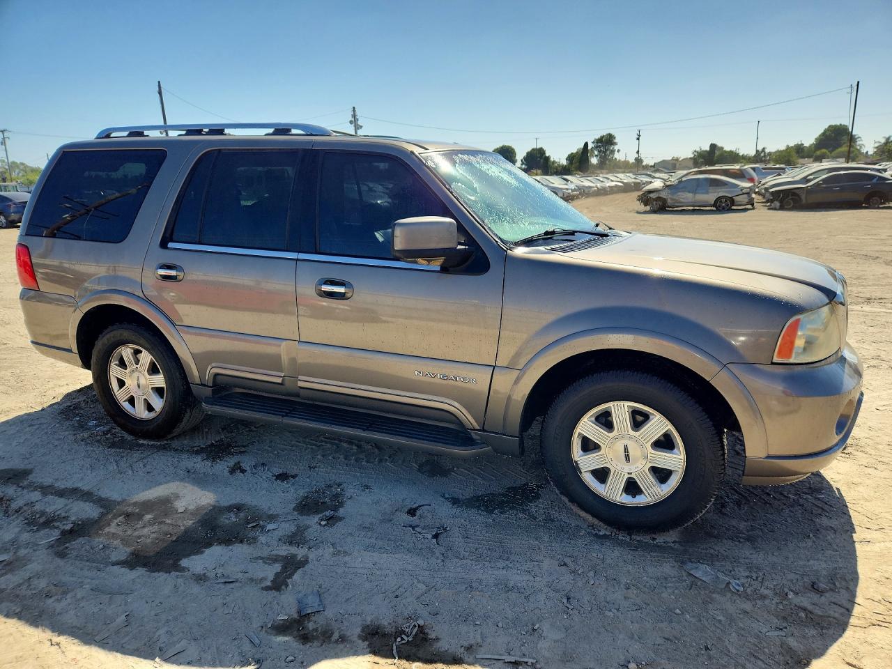2003 Lincoln Navigator Brown vin: 5LMFU27R53LJ47148