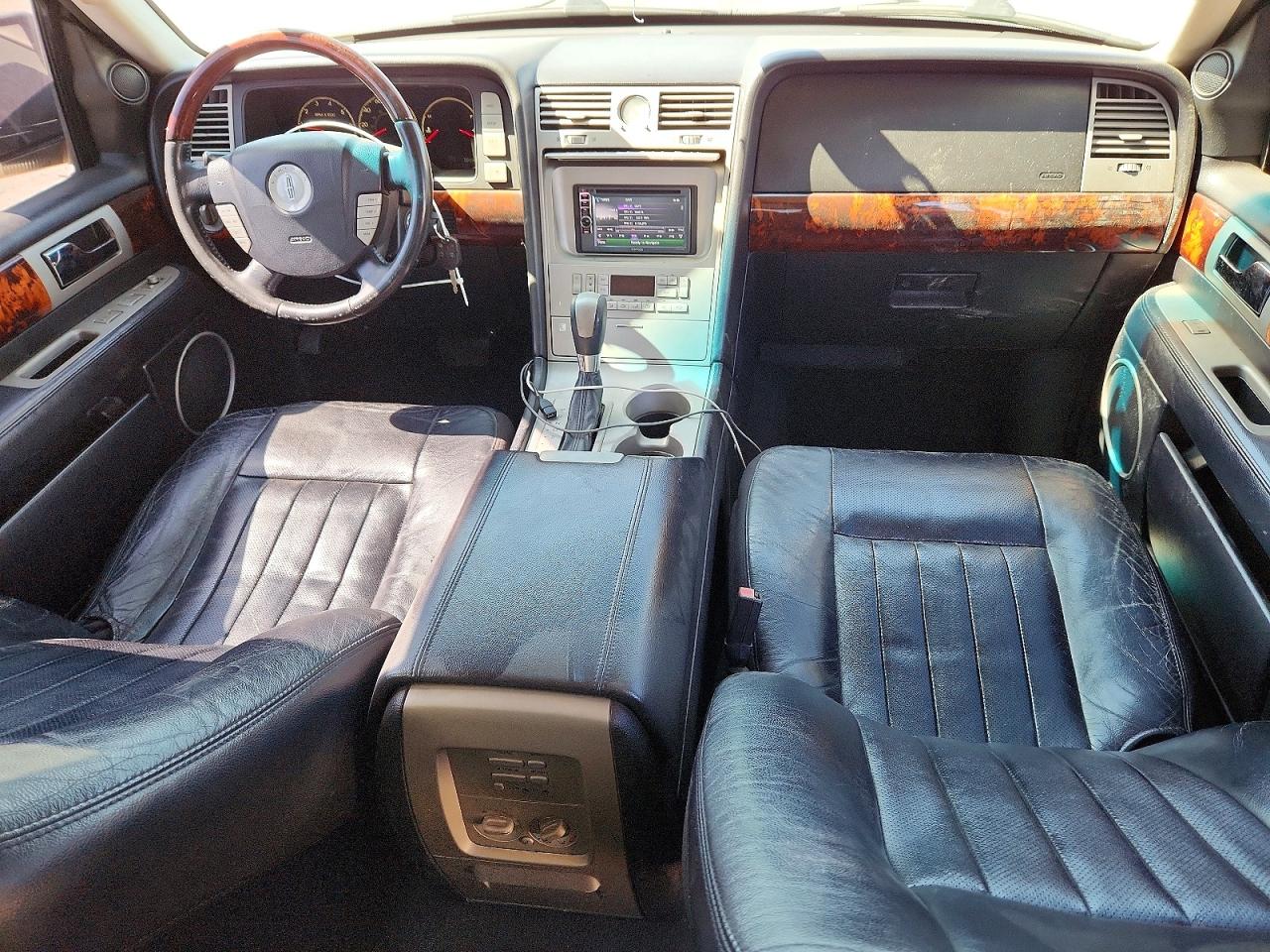 2003 Lincoln Navigator Brown vin: 5LMFU27R53LJ47148