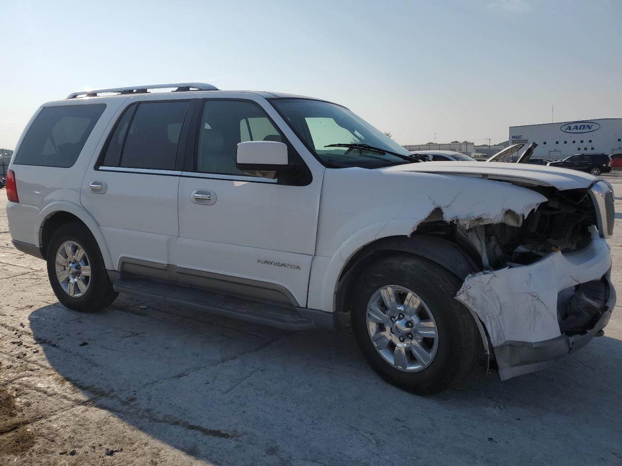 2004 Lincoln Navigator White vin: 5LMFU27R54LJ26348