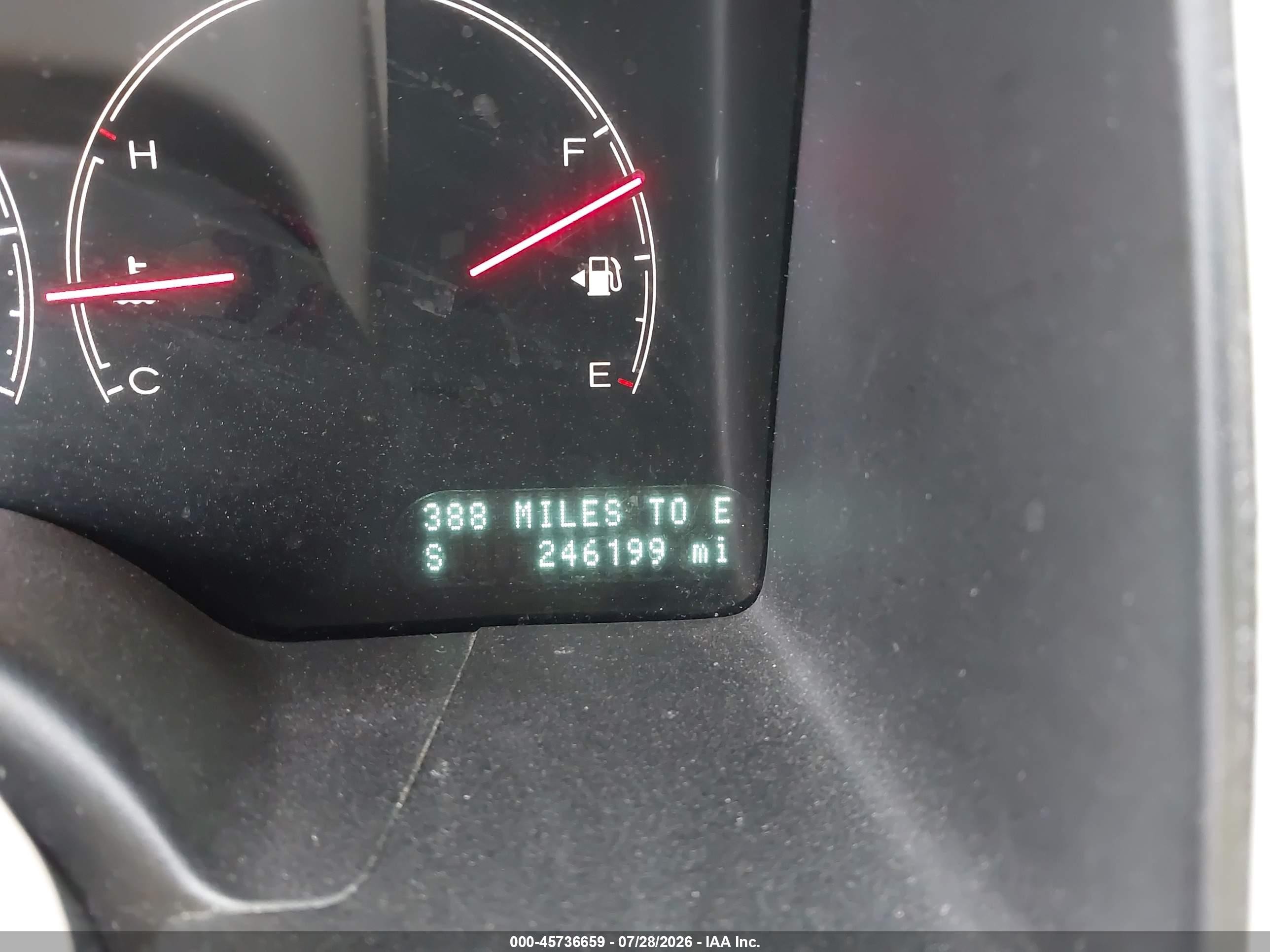 2004 Lincoln Navigator Кремовый vin: 5LMFU27R54LJ40170