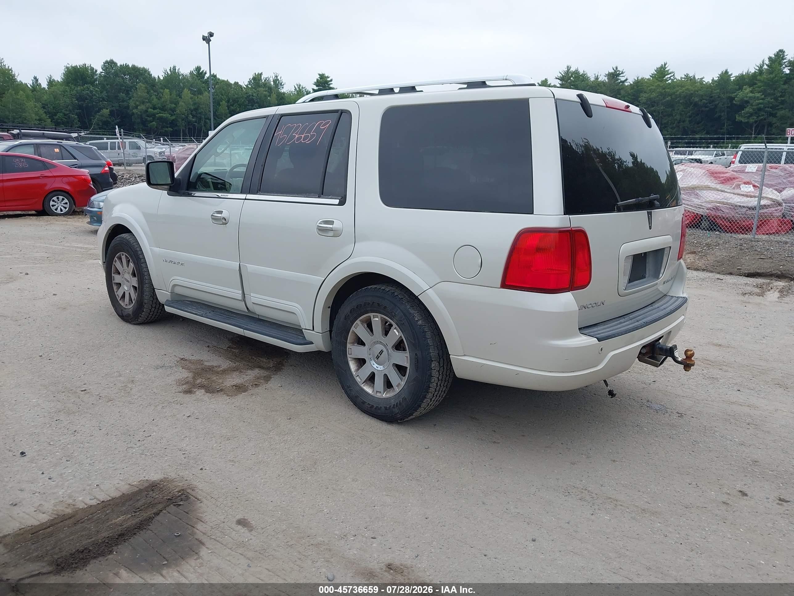 2004 Lincoln Navigator Кремовый vin: 5LMFU27R54LJ40170