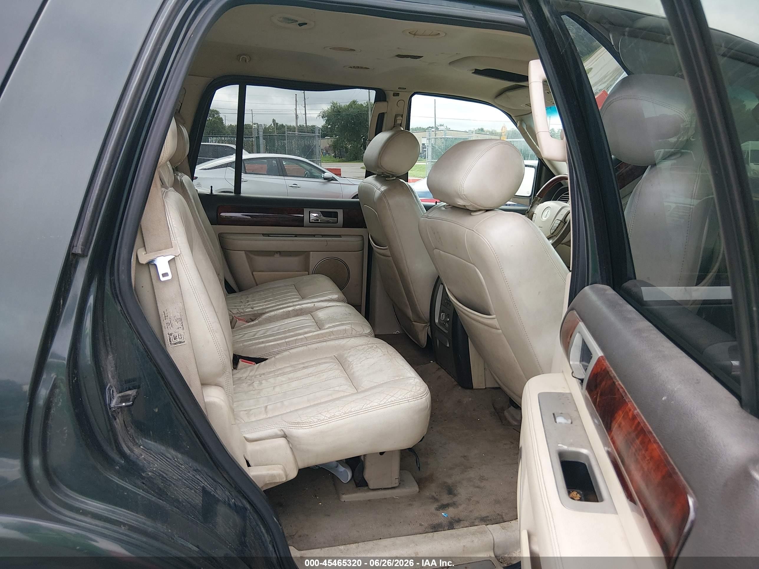 2003 Lincoln Navigator   Green vin: 5LMFU27R73LJ06097